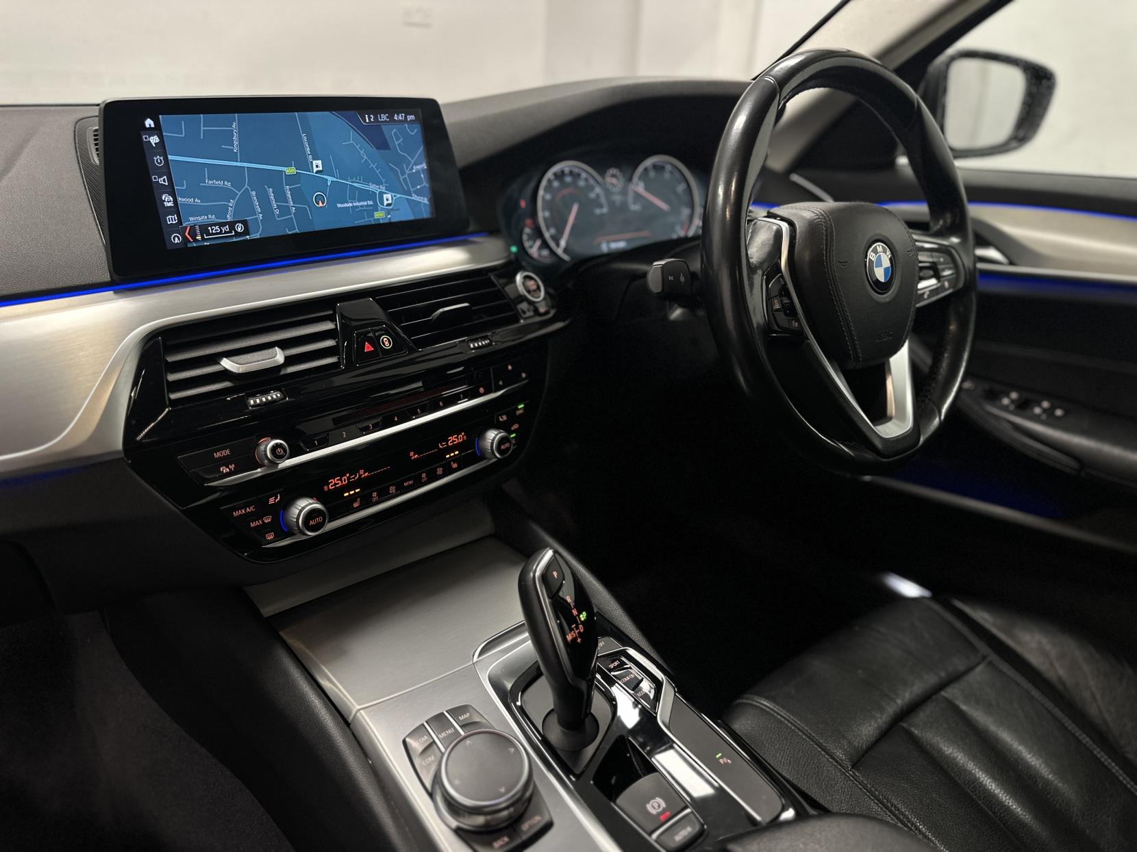 BMW 5 Series 2.0 520d ED SE Saloon 4dr Diesel Auto Euro 6 (s/s) (190 ps)