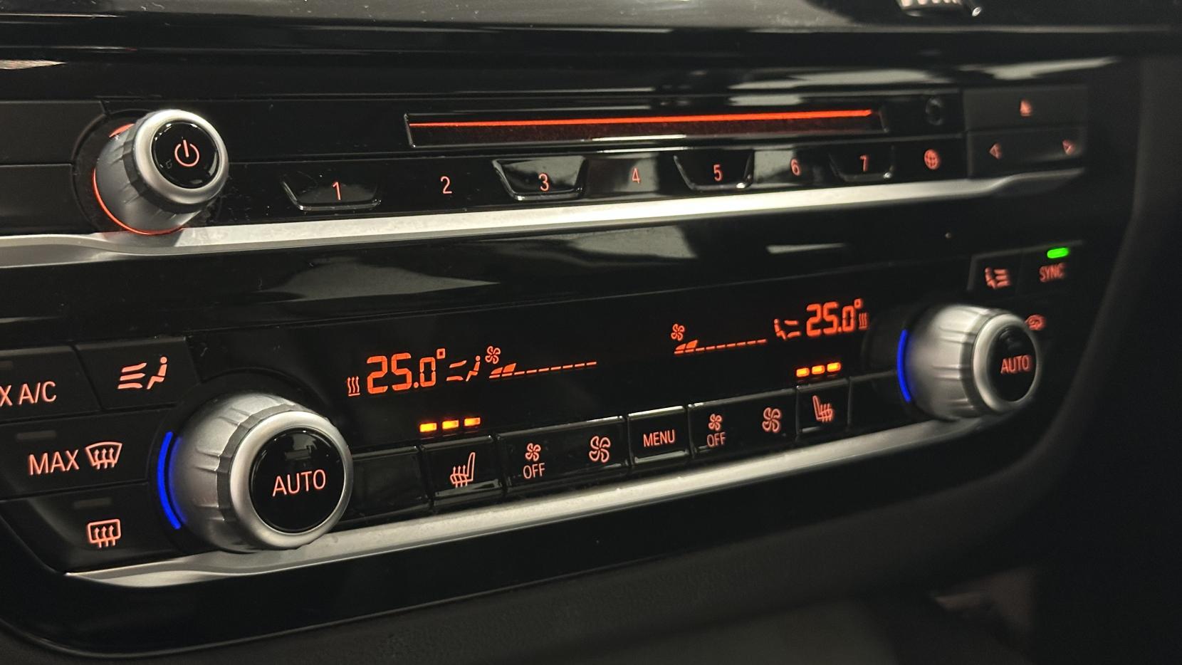 BMW 5 Series 2.0 520d ED SE Saloon 4dr Diesel Auto Euro 6 (s/s) (190 ps)