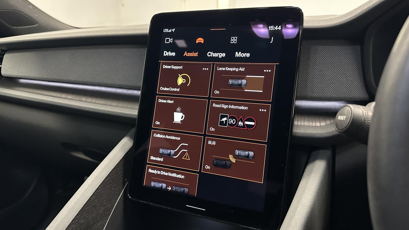 Polestar Polestar 2 Dual Motor 78kWh Long Range Plus Pilot Fastback 5dr Electric Auto 4WDE (408 ps)