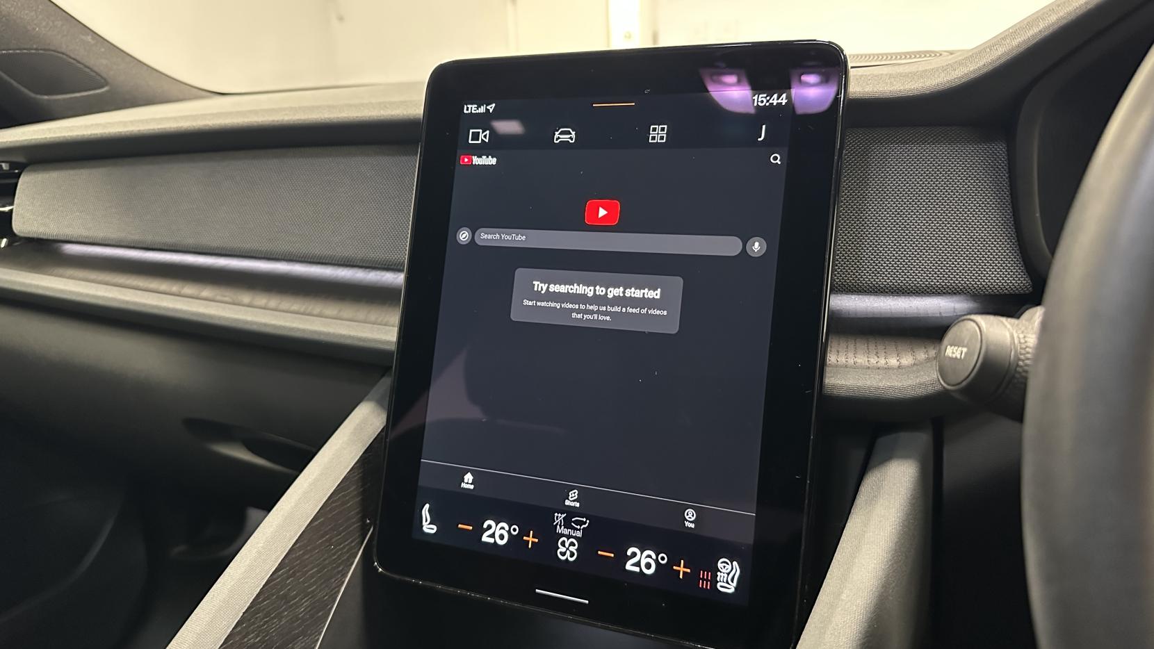 Polestar Polestar 2 Dual Motor 78kWh Long Range Plus Pilot Fastback 5dr Electric Auto 4WDE (408 ps)