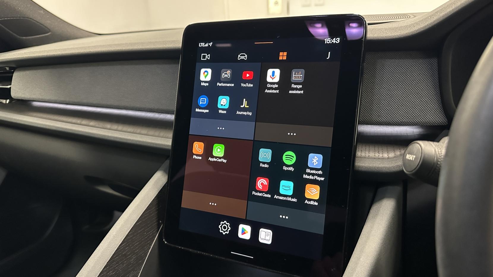 Polestar Polestar 2 Dual Motor 78kWh Long Range Plus Pilot Fastback 5dr Electric Auto 4WDE (408 ps)