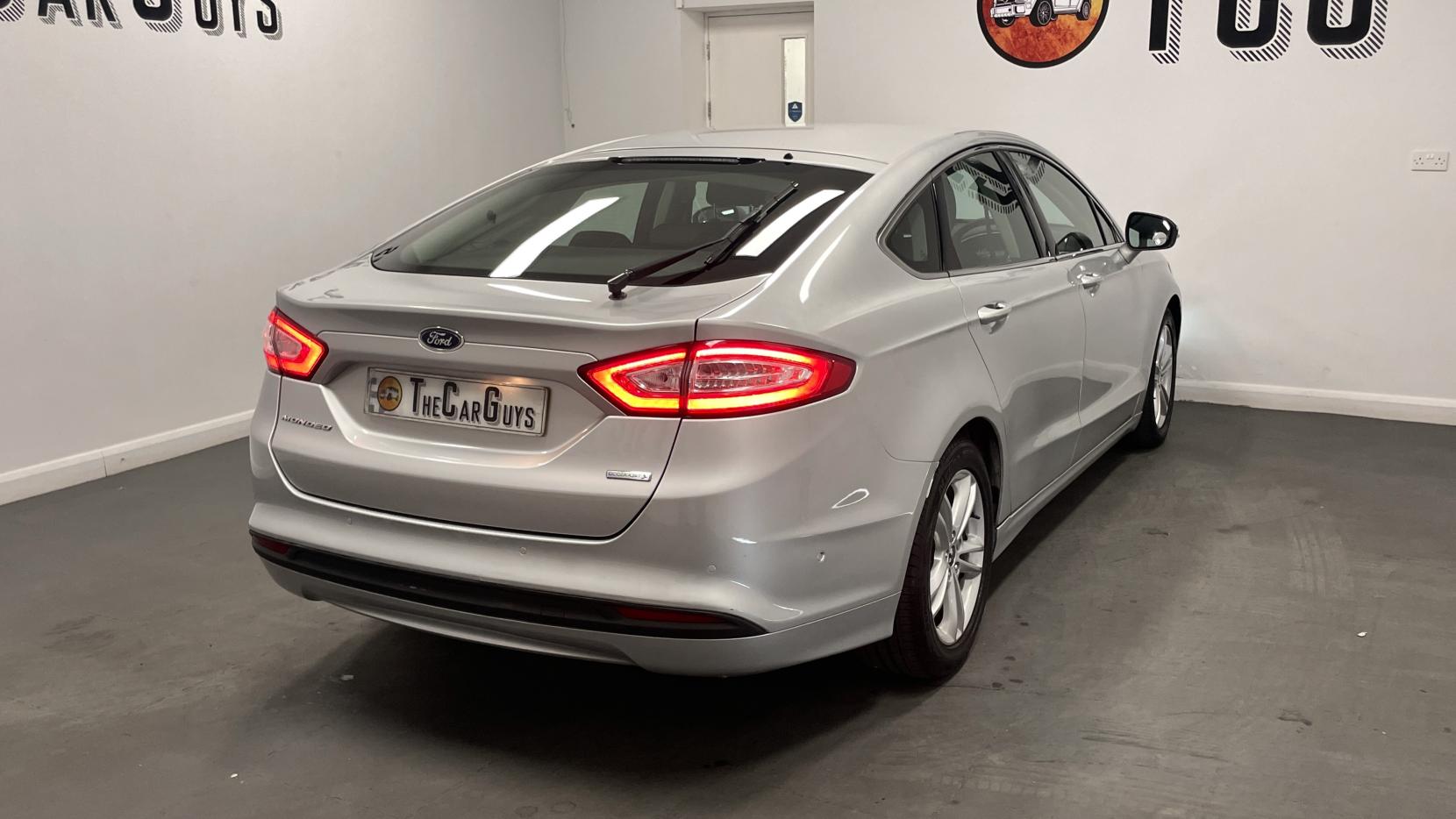 Ford Mondeo 1.5T EcoBoost Zetec Hatchback 5dr Petrol Auto Euro 6 (s/s) (160 ps)