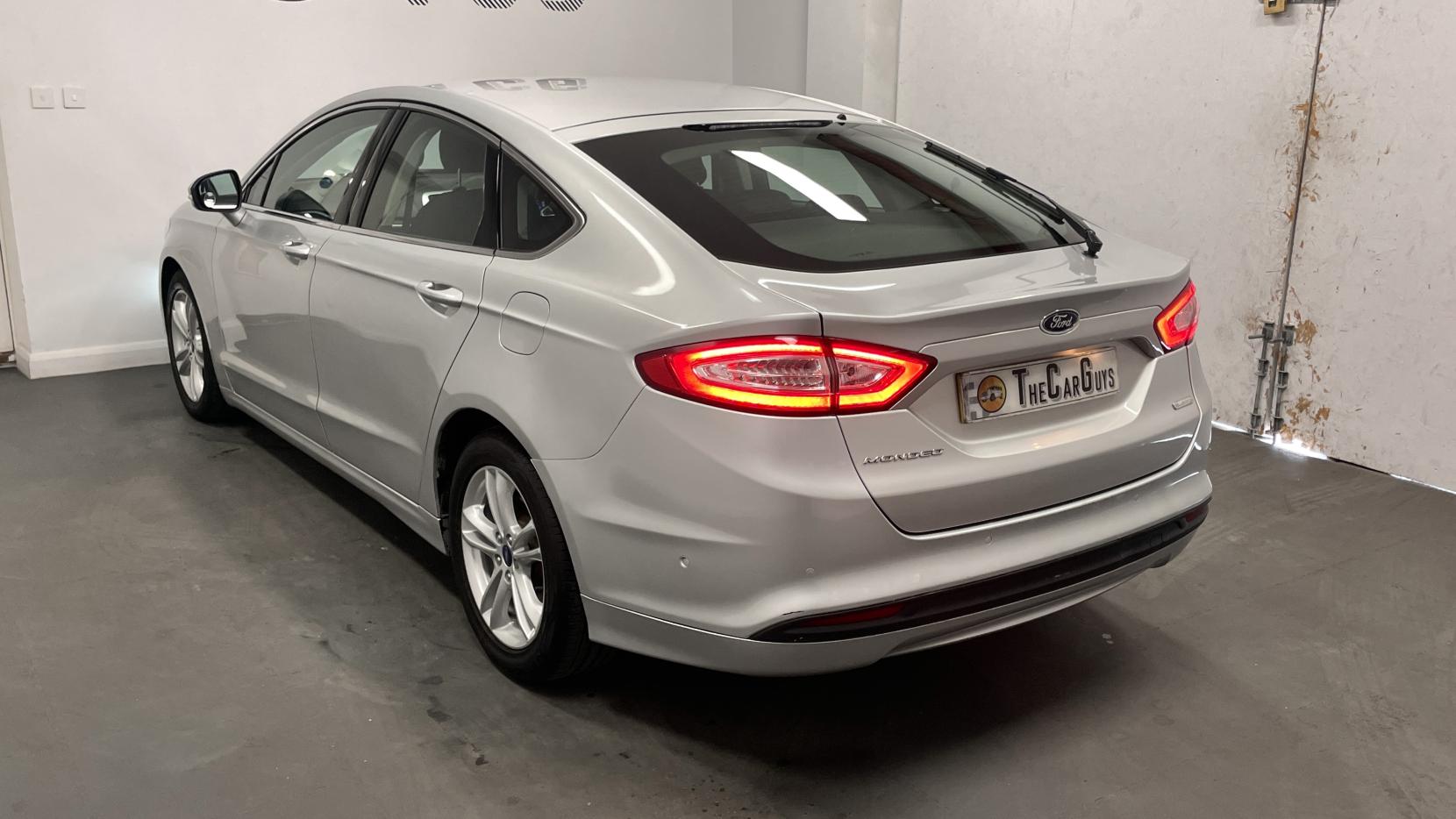 Ford Mondeo 1.5T EcoBoost Zetec Hatchback 5dr Petrol Auto Euro 6 (s/s) (160 ps)
