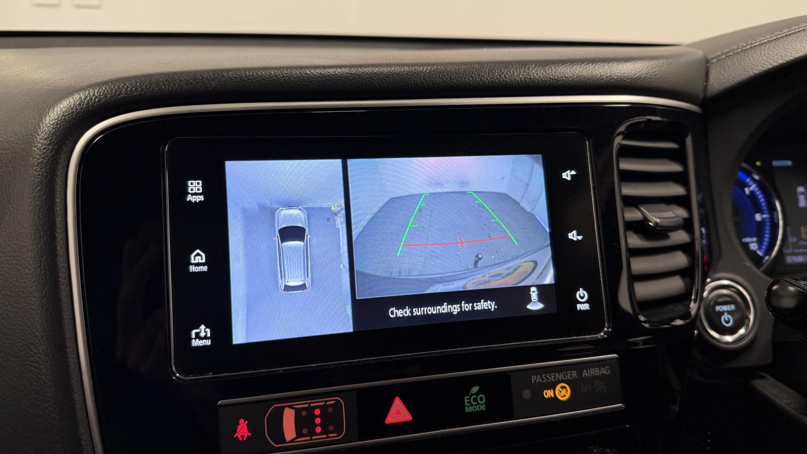 Mitsubishi Outlander 2.4h TwinMotor 13.8kWh 4hs SUV 5dr Petrol Plug-in Hybrid CVT 4WD Euro 6 (s/s) (209 ps)