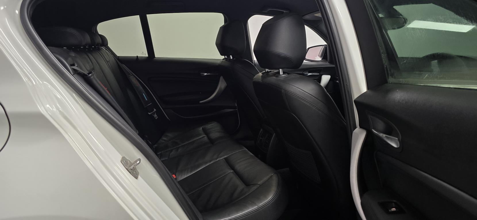 BMW 1 Series 3.0 M135i Hatchback 5dr Petrol Auto Euro 6 (s/s) (326 ps)