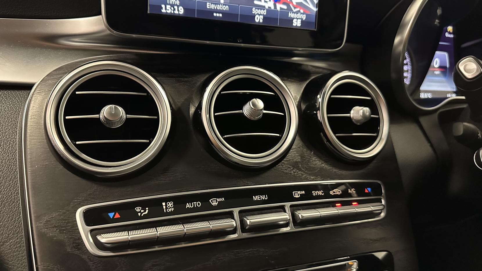 Mercedes-Benz GLC 2.1 GLC220d AMG Line (Premium) SUV 5dr Diesel G-Tronic 4MATIC Euro 6 (s/s) (170 ps)