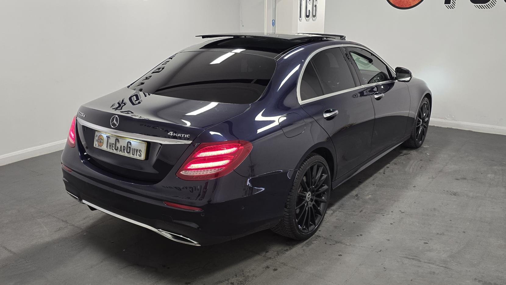 Mercedes-Benz E Class 2.0 E220d AMG Line (Premium) Saloon 4dr Diesel G-Tronic+ 4MATIC Euro 6 (s/s) (194 ps)