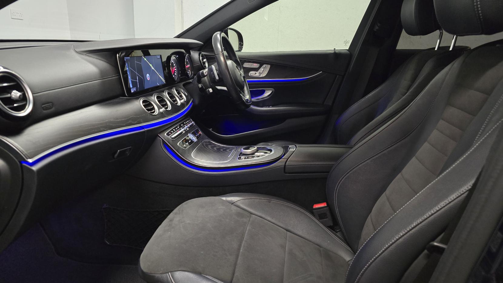 Mercedes-Benz E Class 2.0 E220d AMG Line (Premium) Saloon 4dr Diesel G-Tronic+ 4MATIC Euro 6 (s/s) (194 ps)