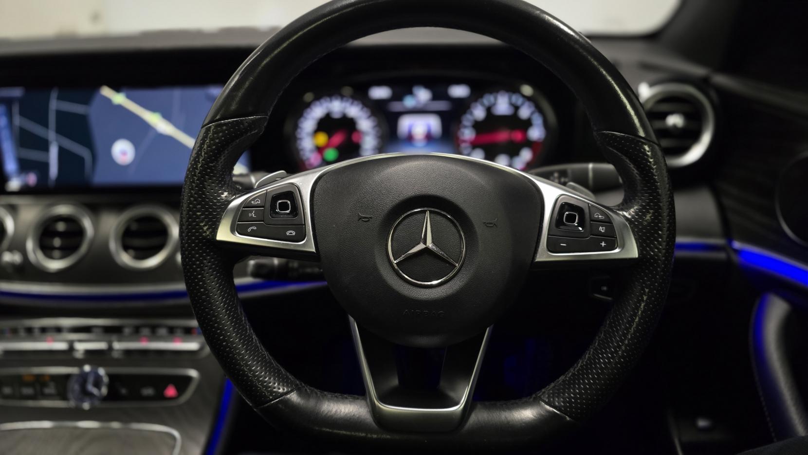 Mercedes-Benz E Class 2.0 E220d AMG Line (Premium) Saloon 4dr Diesel G-Tronic+ 4MATIC Euro 6 (s/s) (194 ps)