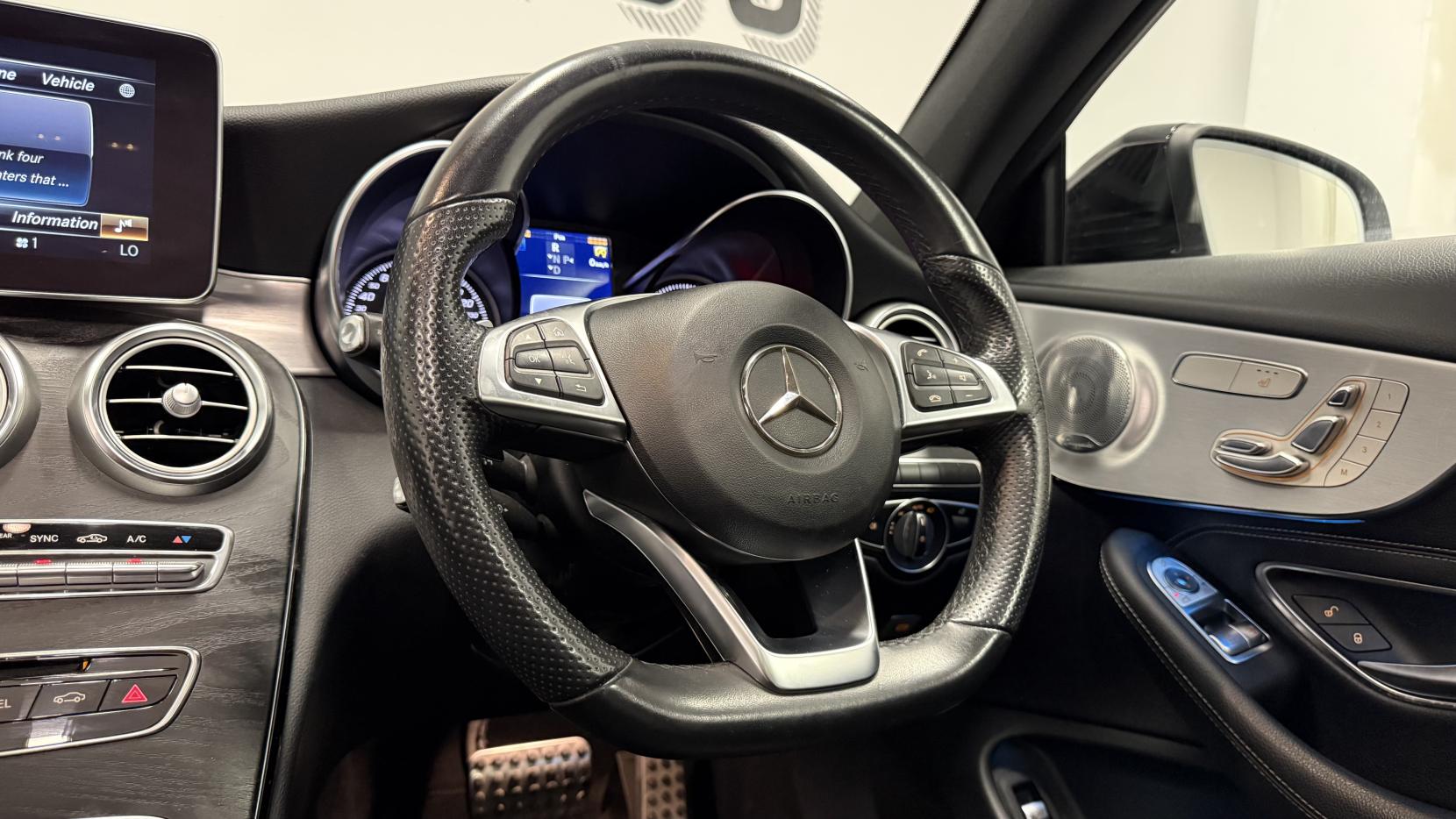 Mercedes-Benz C Class 2.1 C220d AMG Line (Premium Plus) Coupe 2dr Diesel G-Tronic+ Euro 6 (s/s) (170 ps)