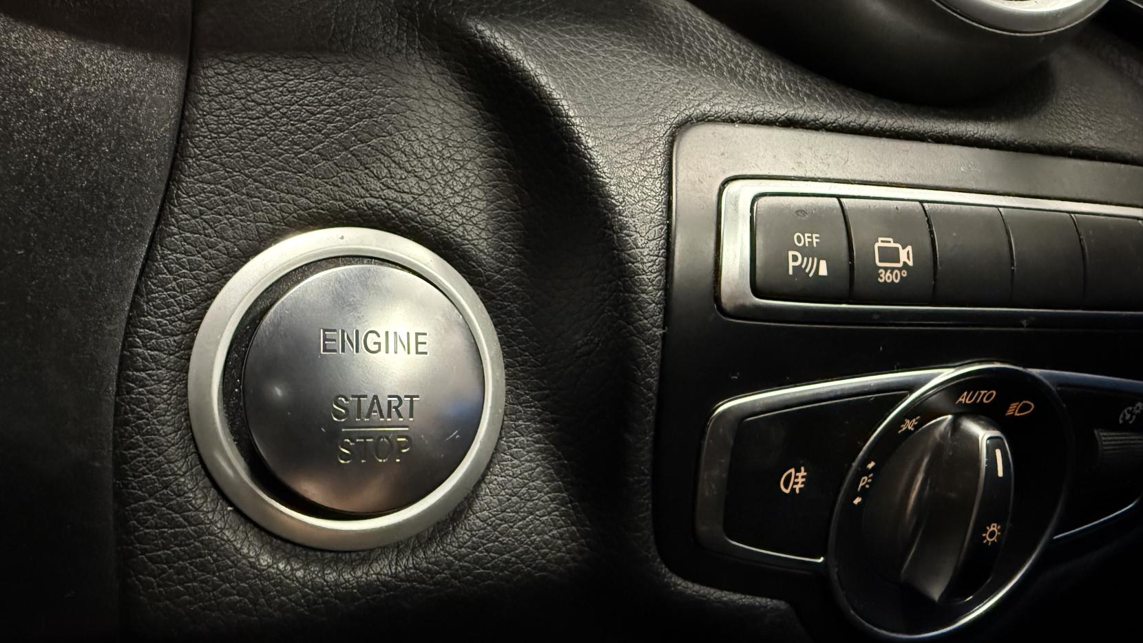 Mercedes-Benz C Class 2.1 C220d AMG Line (Premium Plus) Coupe 2dr Diesel G-Tronic+ Euro 6 (s/s) (170 ps)