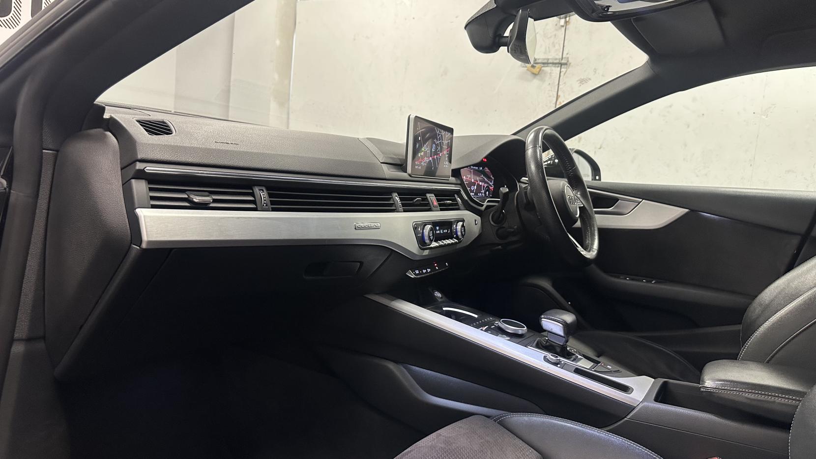 Audi A5 2.0 TDI S line Sportback 5dr Diesel S Tronic quattro Euro 6 (s/s) (190 ps)