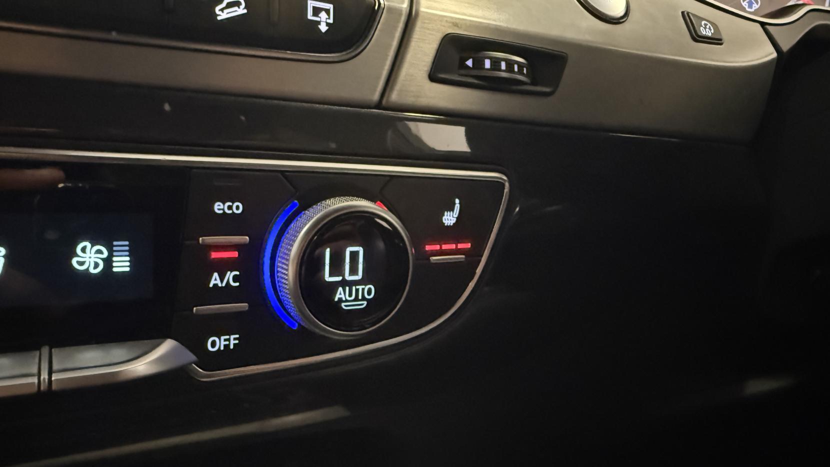 Audi Q7 3.0 TDI V6 S line SUV 5dr Diesel Tiptronic quattro Euro 6 (s/s) (272 ps)