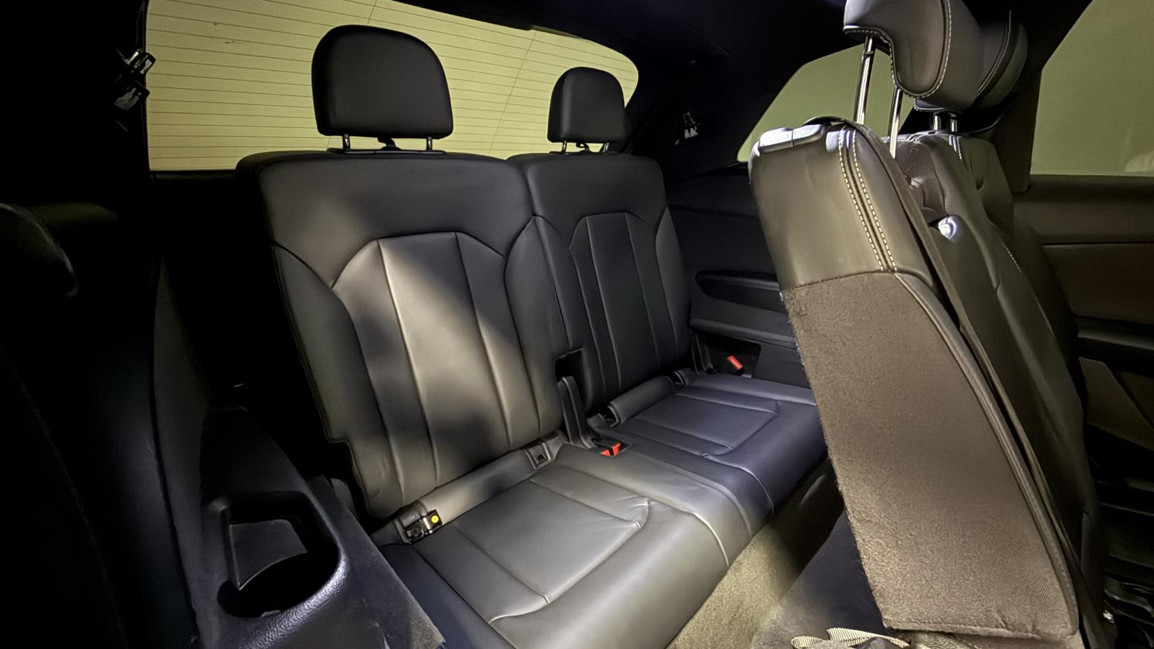 Audi Q7 3.0 TDI V6 S line SUV 5dr Diesel Tiptronic quattro Euro 6 (s/s) (272 ps)