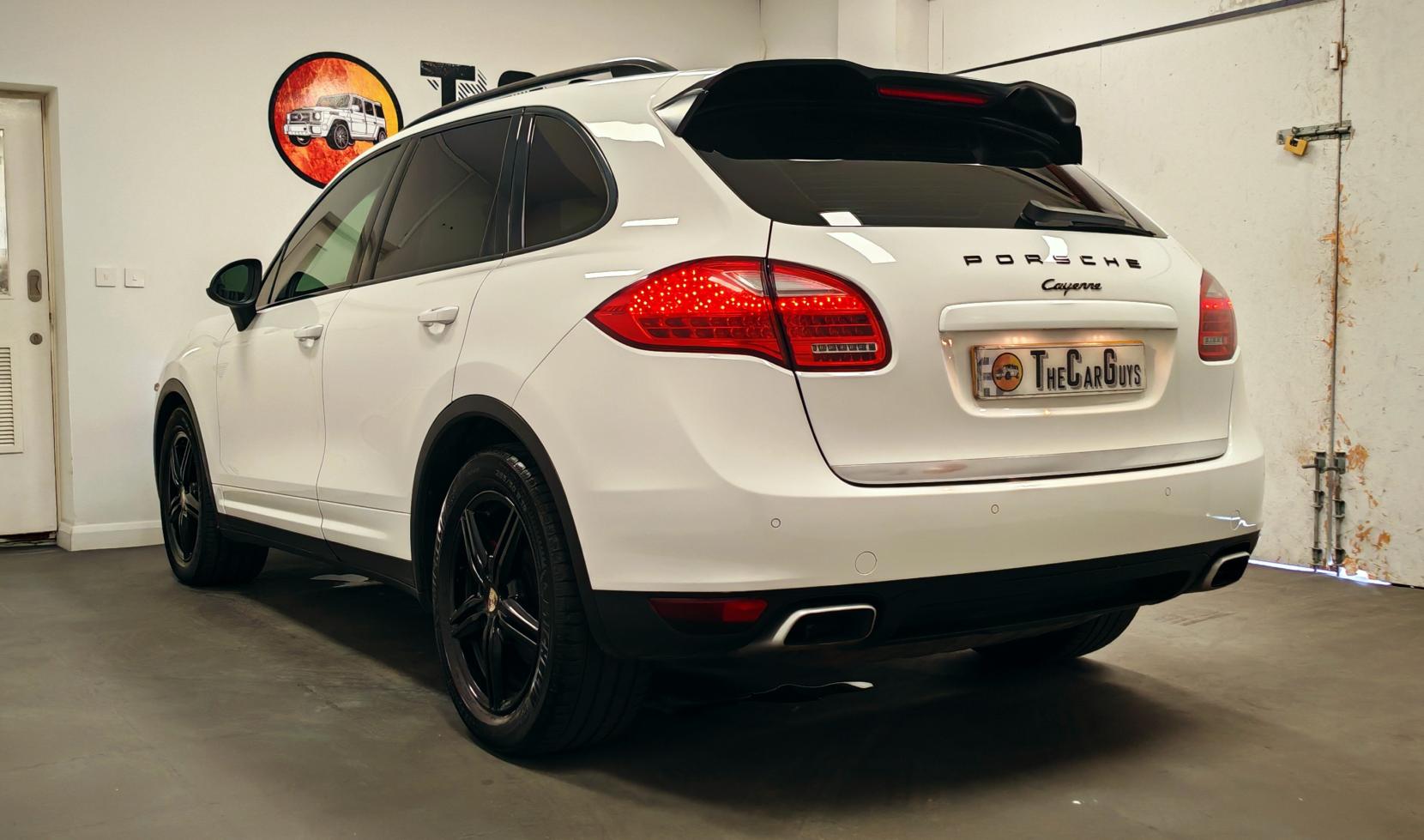 Porsche Cayenne 3.0 TD V6 SUV 5dr Diesel Tiptronic 4WD Euro 5 (s/s) (240 ps)