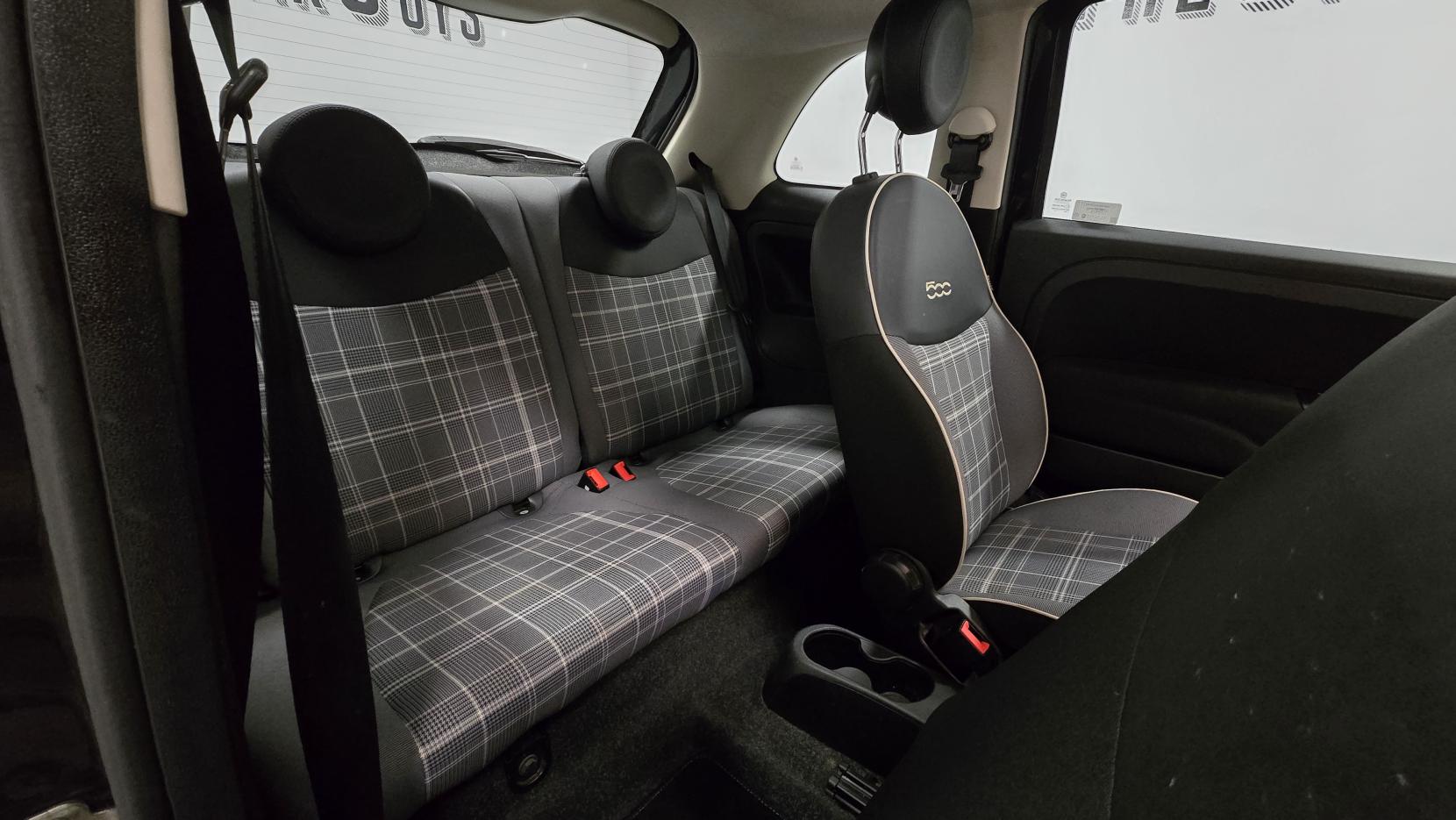 Fiat 500 1.2 Lounge Hatchback 3dr Petrol Manual Euro 6 (s/s) (69 bhp)