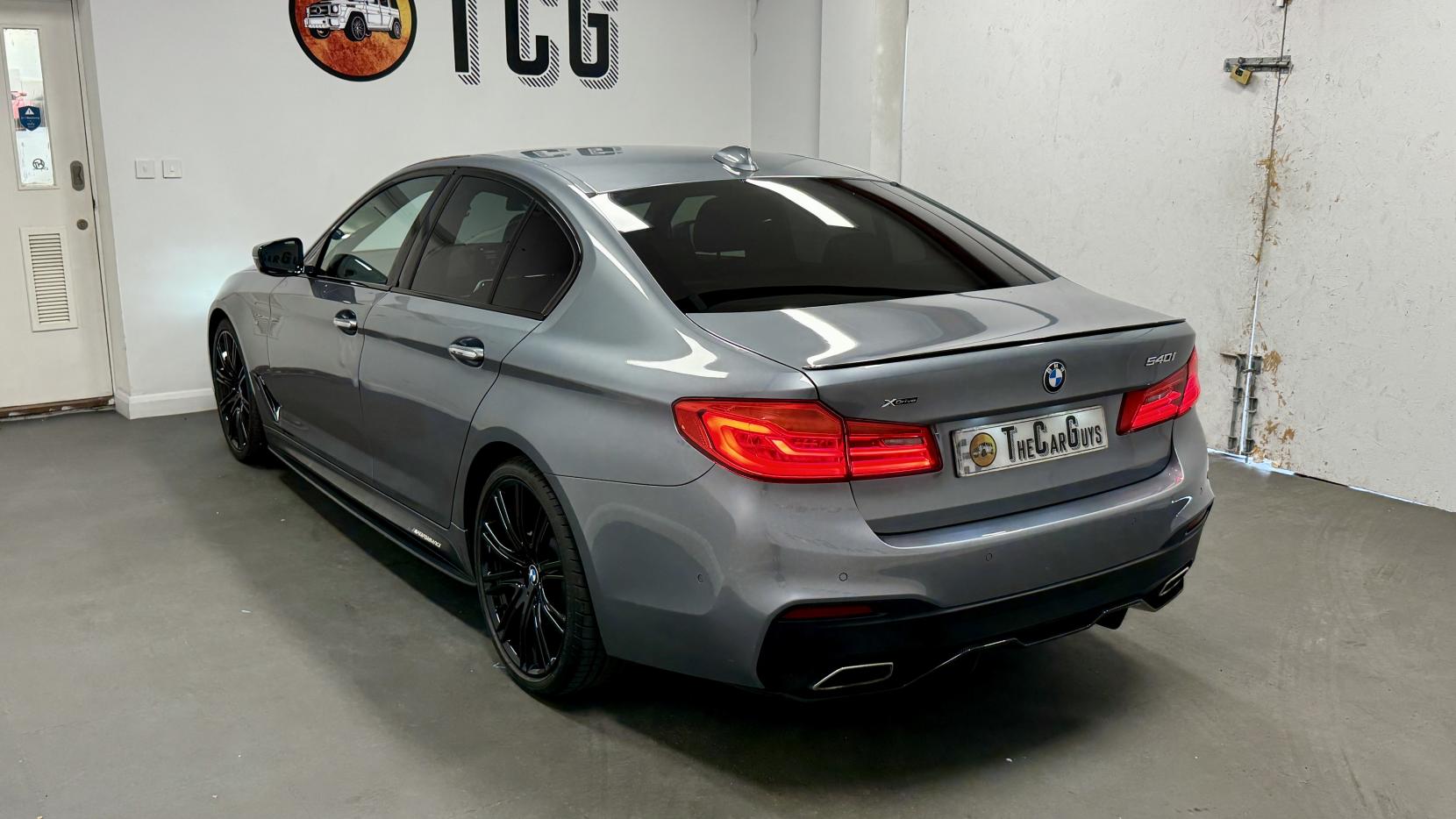 BMW 5 Series 3.0 540i M Sport Saloon 4dr Petrol Auto xDrive Euro 6 (s/s) (340 ps)