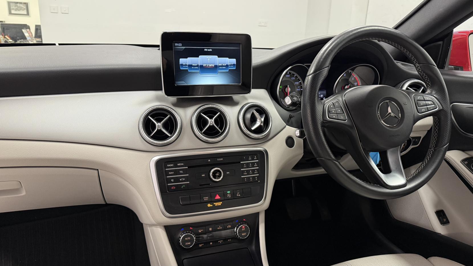 Mercedes-Benz CLA 2.1 CLA220d Sport Coupe 4dr Diesel 7G-DCT Euro 6 (s/s) (177 ps)