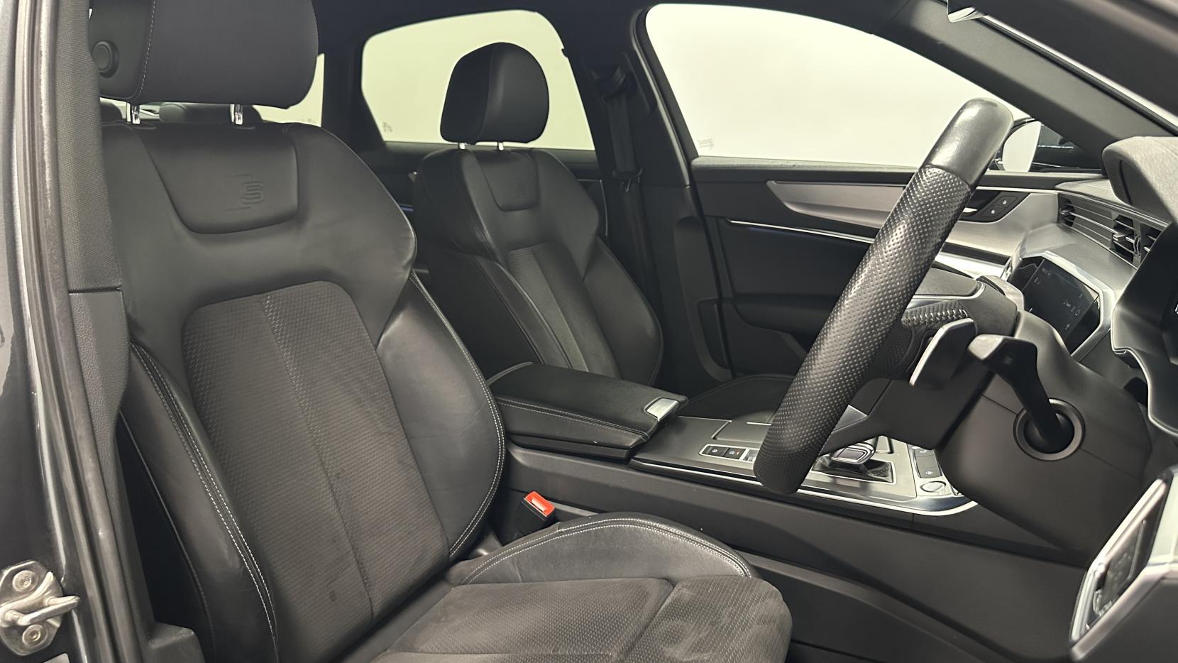 Audi A6 Saloon 2.0 TFSI 45 Black Edition Saloon 4dr Petrol S Tronic quattro Euro 6 (s/s) (245 ps)