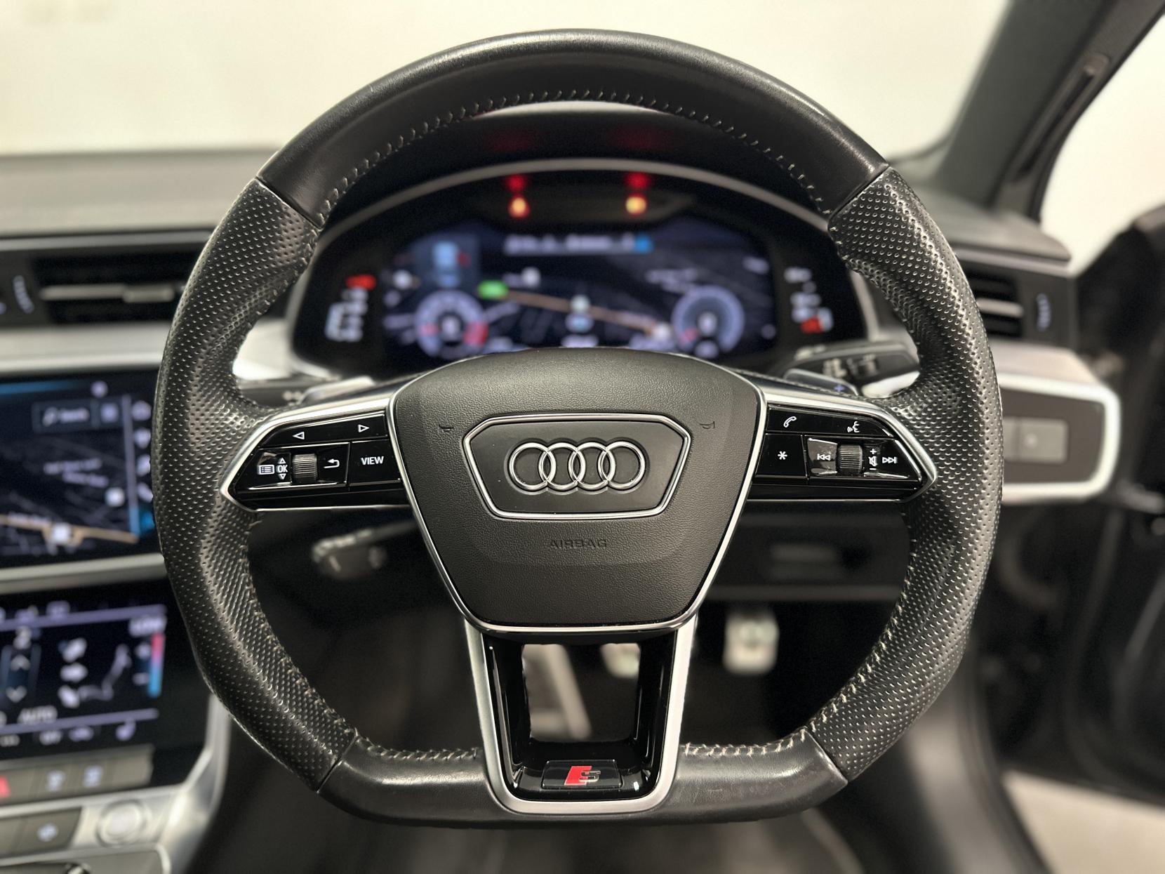 Audi A6 Saloon 2.0 TFSI 45 Black Edition Saloon 4dr Petrol S Tronic quattro Euro 6 (s/s) (245 ps)