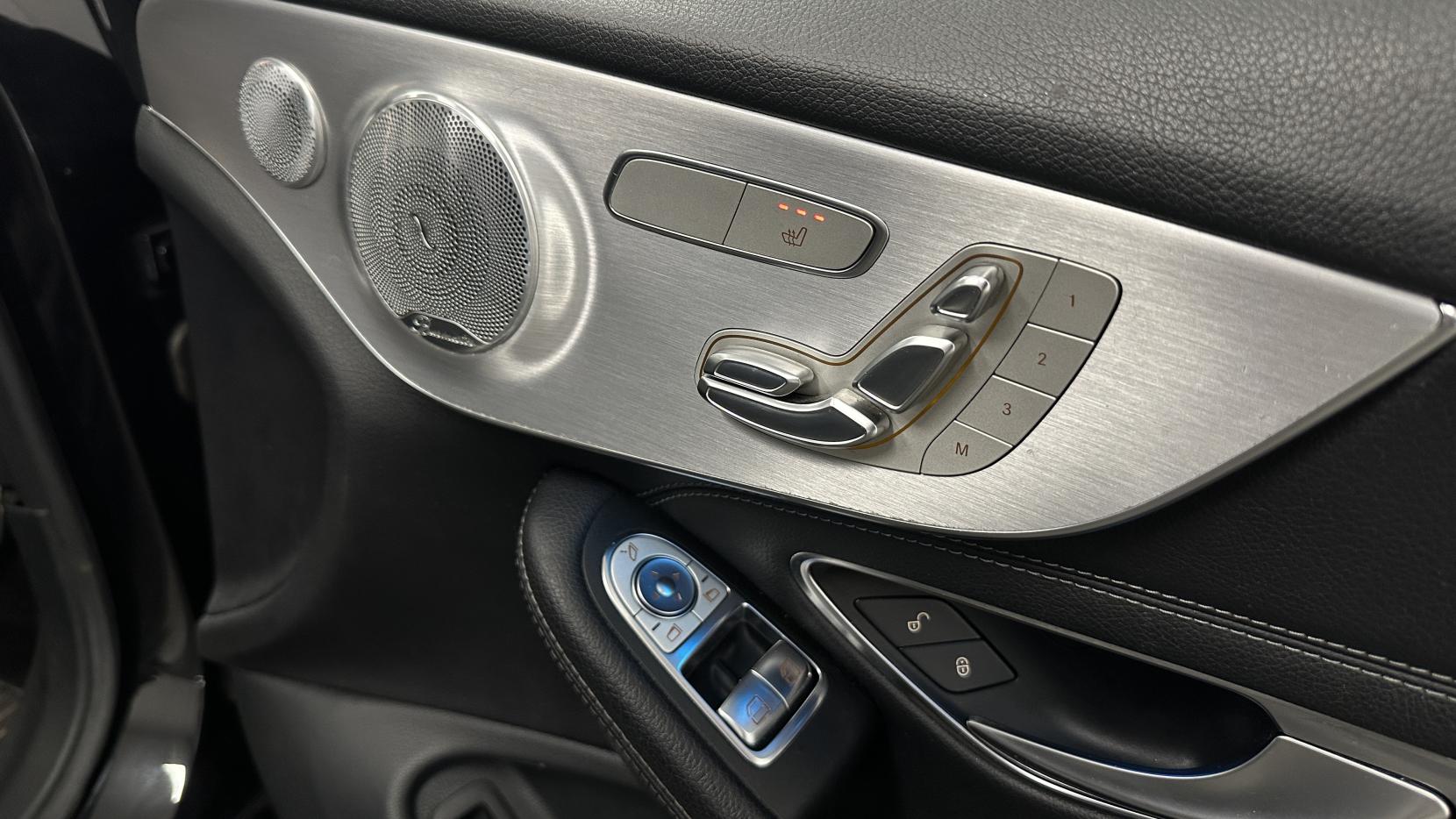 Mercedes-Benz C Class 2.0 C200 AMG Line (Premium Plus) Coupe 2dr Petrol 7G-Tronic+ Euro 6 (s/s) (184 ps)