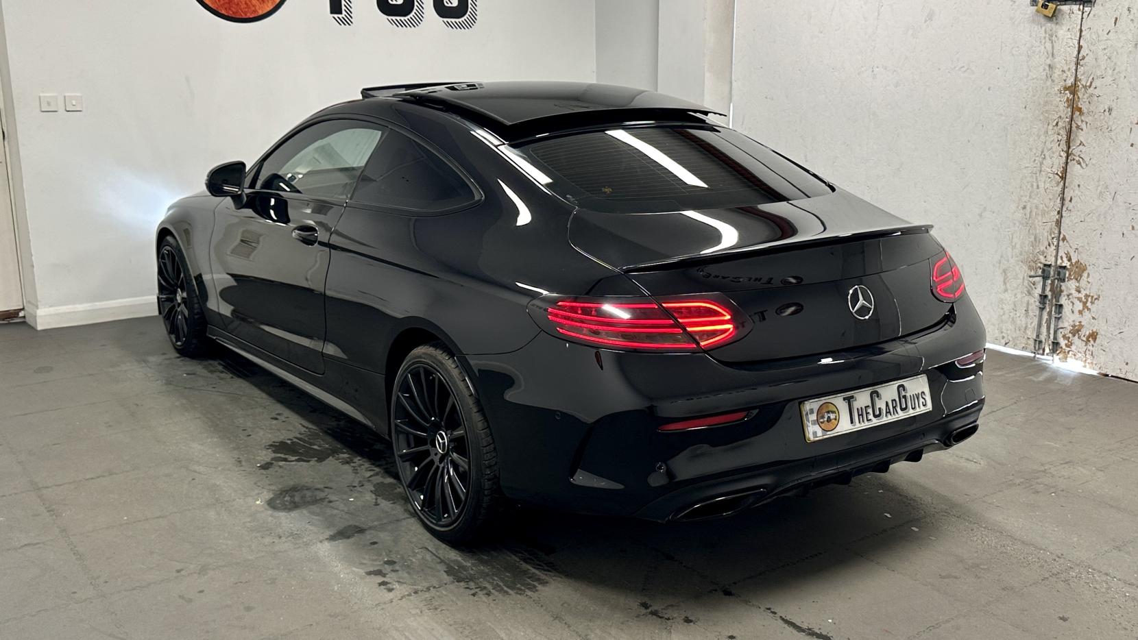 Mercedes-Benz C Class 2.0 C200 AMG Line (Premium Plus) Coupe 2dr Petrol 7G-Tronic+ Euro 6 (s/s) (184 ps)