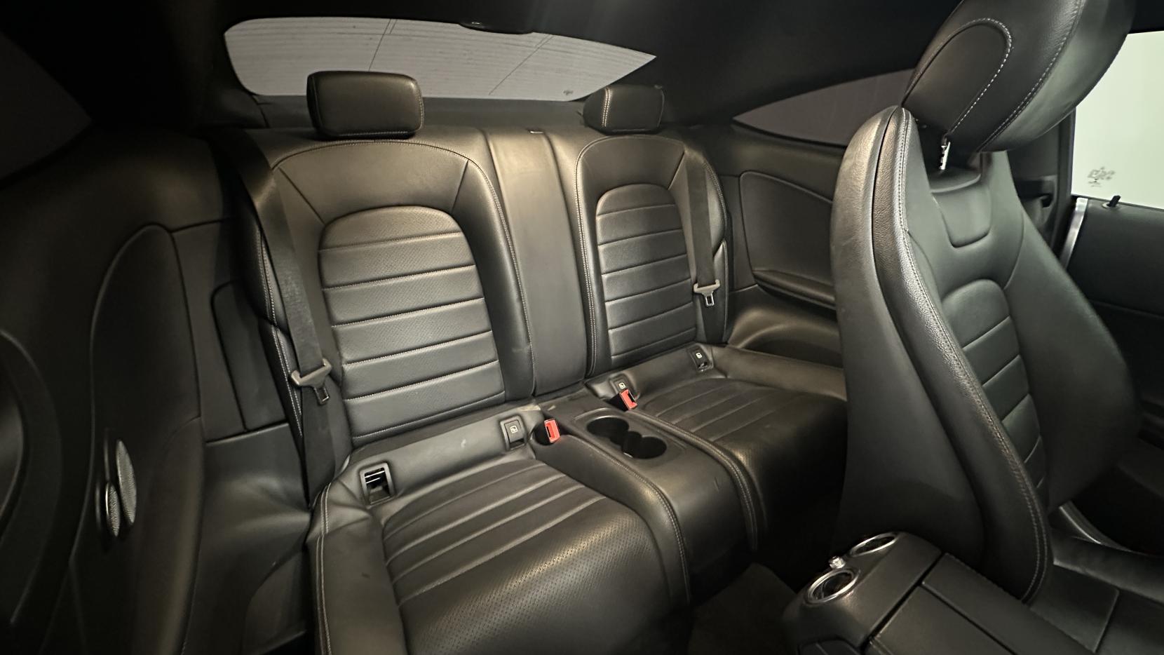 Mercedes-Benz C Class 2.0 C200 AMG Line (Premium Plus) Coupe 2dr Petrol 7G-Tronic+ Euro 6 (s/s) (184 ps)