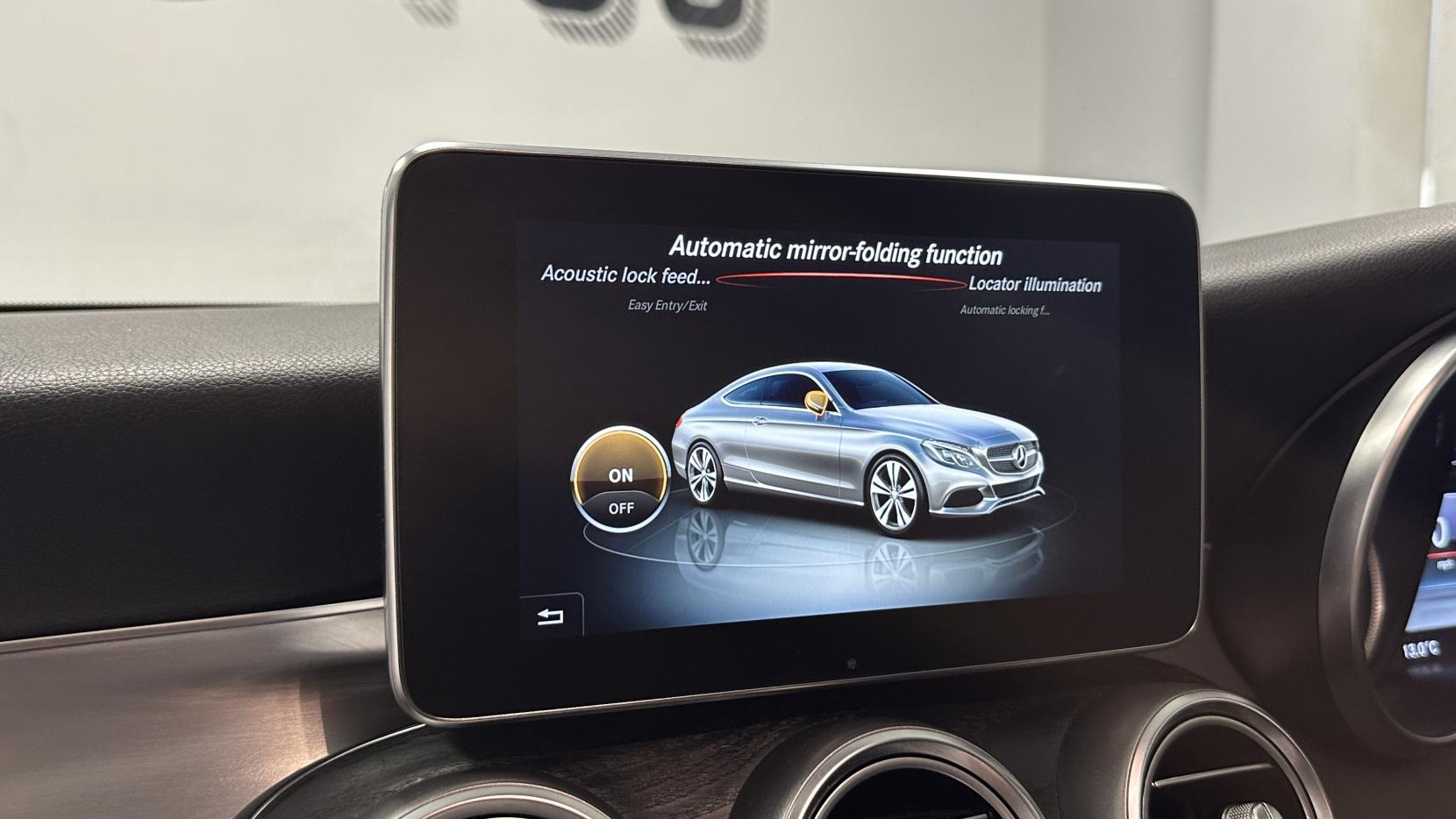 Mercedes-Benz C Class 2.0 C200 AMG Line (Premium Plus) Coupe 2dr Petrol 7G-Tronic+ Euro 6 (s/s) (184 ps)