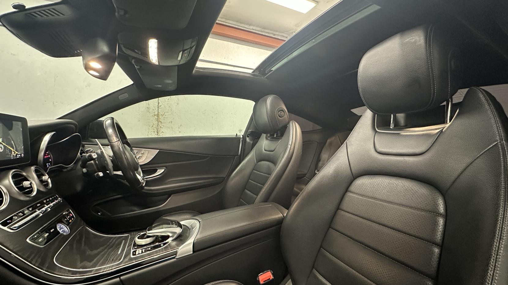 Mercedes-Benz C Class 2.0 C200 AMG Line (Premium Plus) Coupe 2dr Petrol 7G-Tronic+ Euro 6 (s/s) (184 ps)