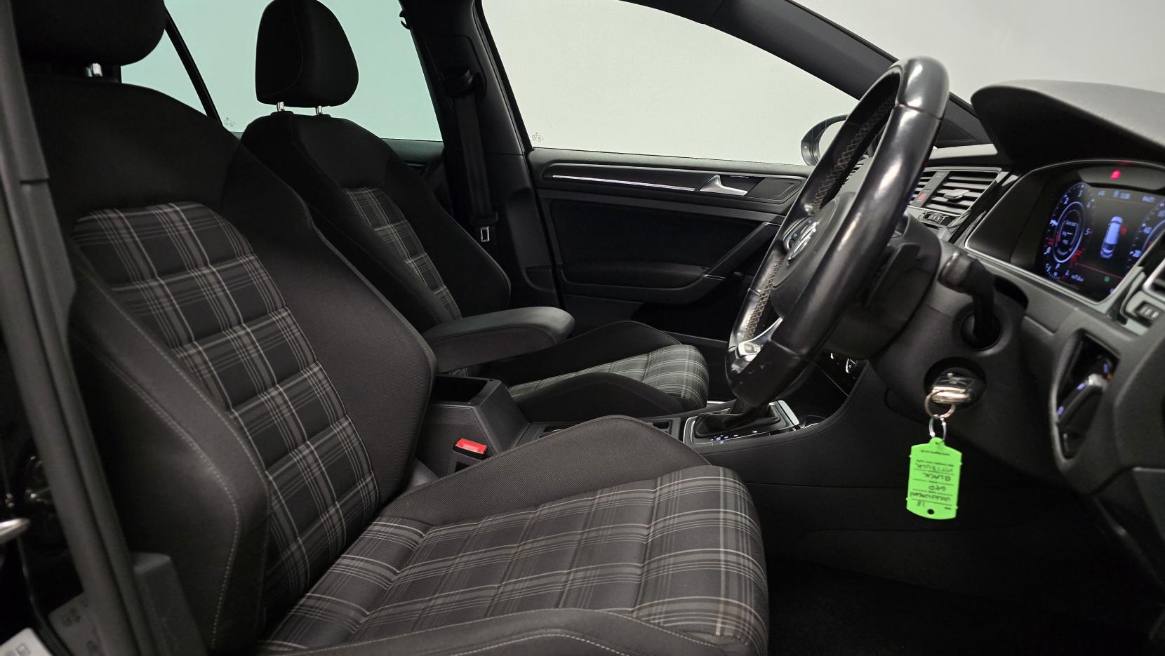 Volkswagen Golf 2.0 TDI GTD Hatchback 5dr Diesel DSG Euro 6 (s/s) (184 ps)