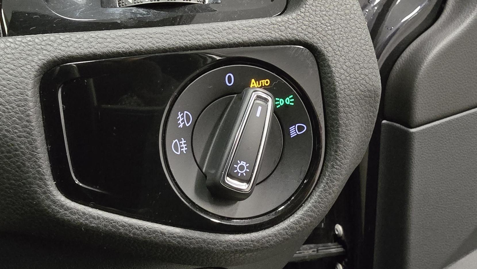 Volkswagen Golf 2.0 TDI GTD Hatchback 5dr Diesel DSG Euro 6 (s/s) (184 ps)