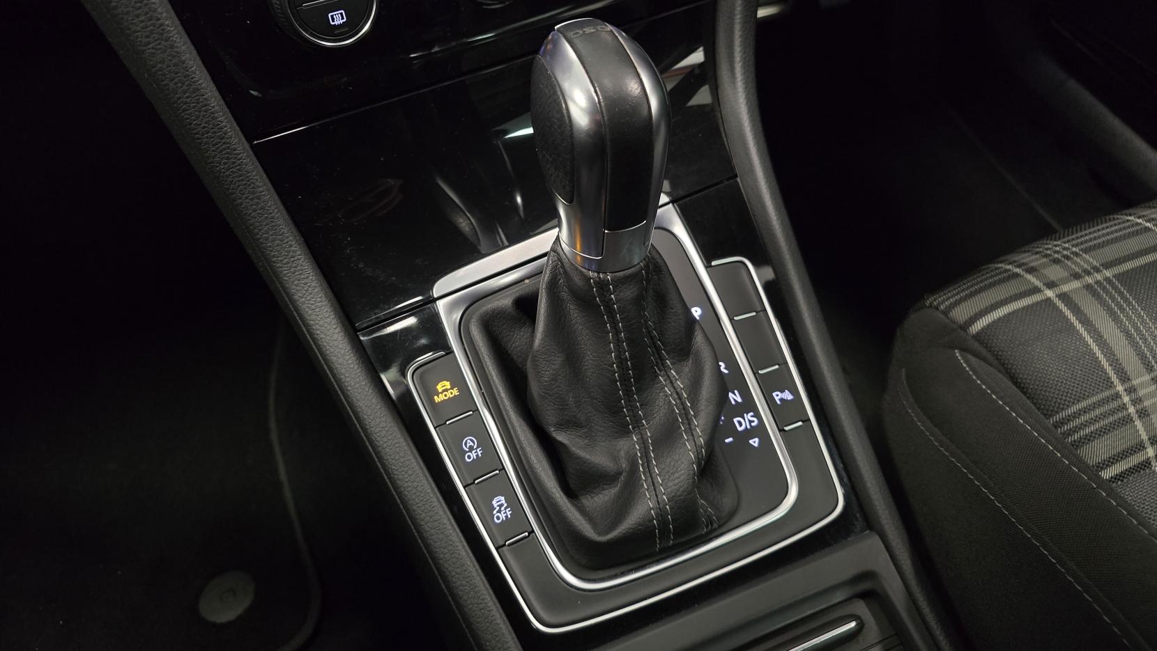 Volkswagen Golf 2.0 TDI GTD Hatchback 5dr Diesel DSG Euro 6 (s/s) (184 ps)