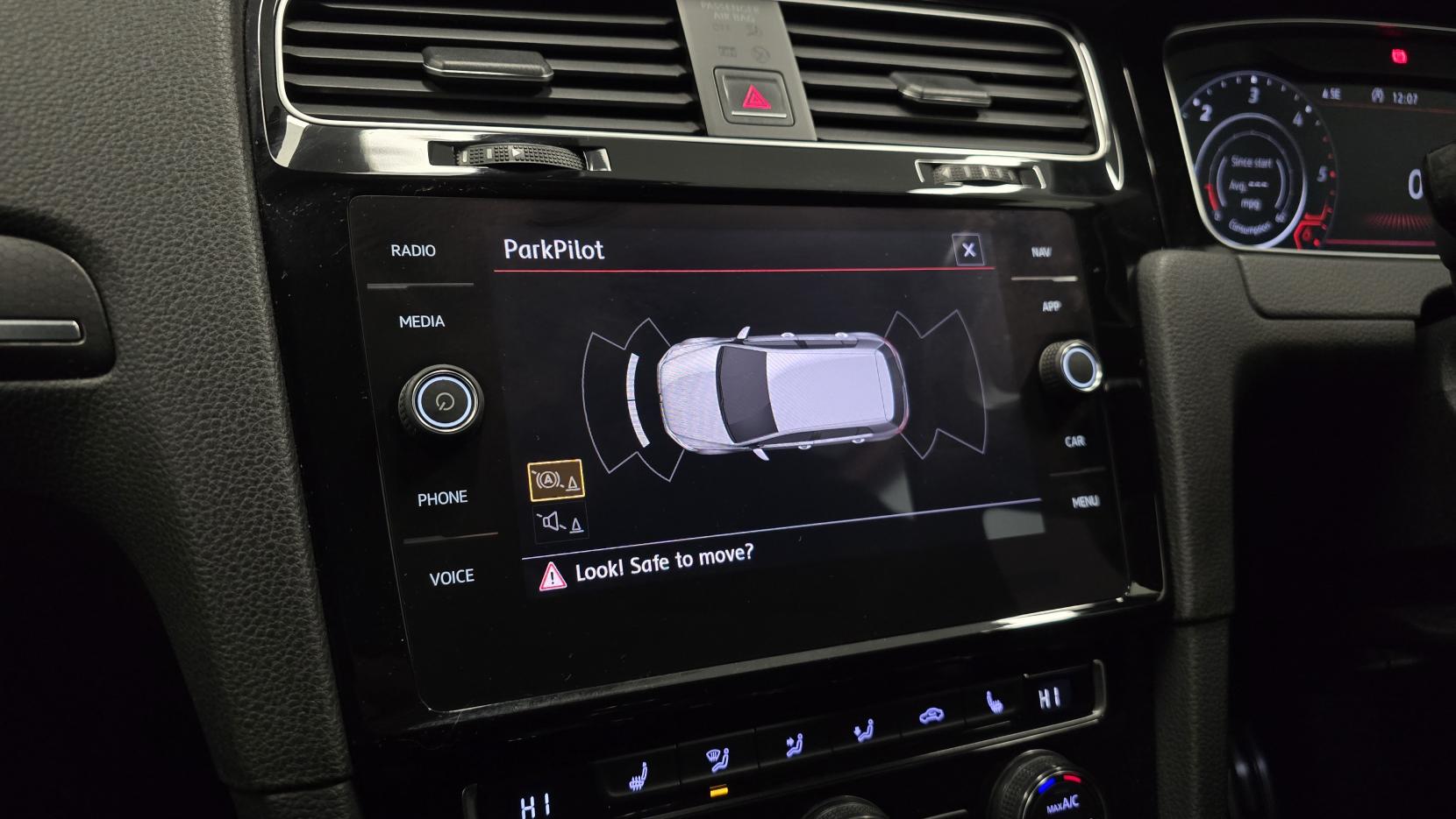 Volkswagen Golf 2.0 TDI GTD Hatchback 5dr Diesel DSG Euro 6 (s/s) (184 ps)