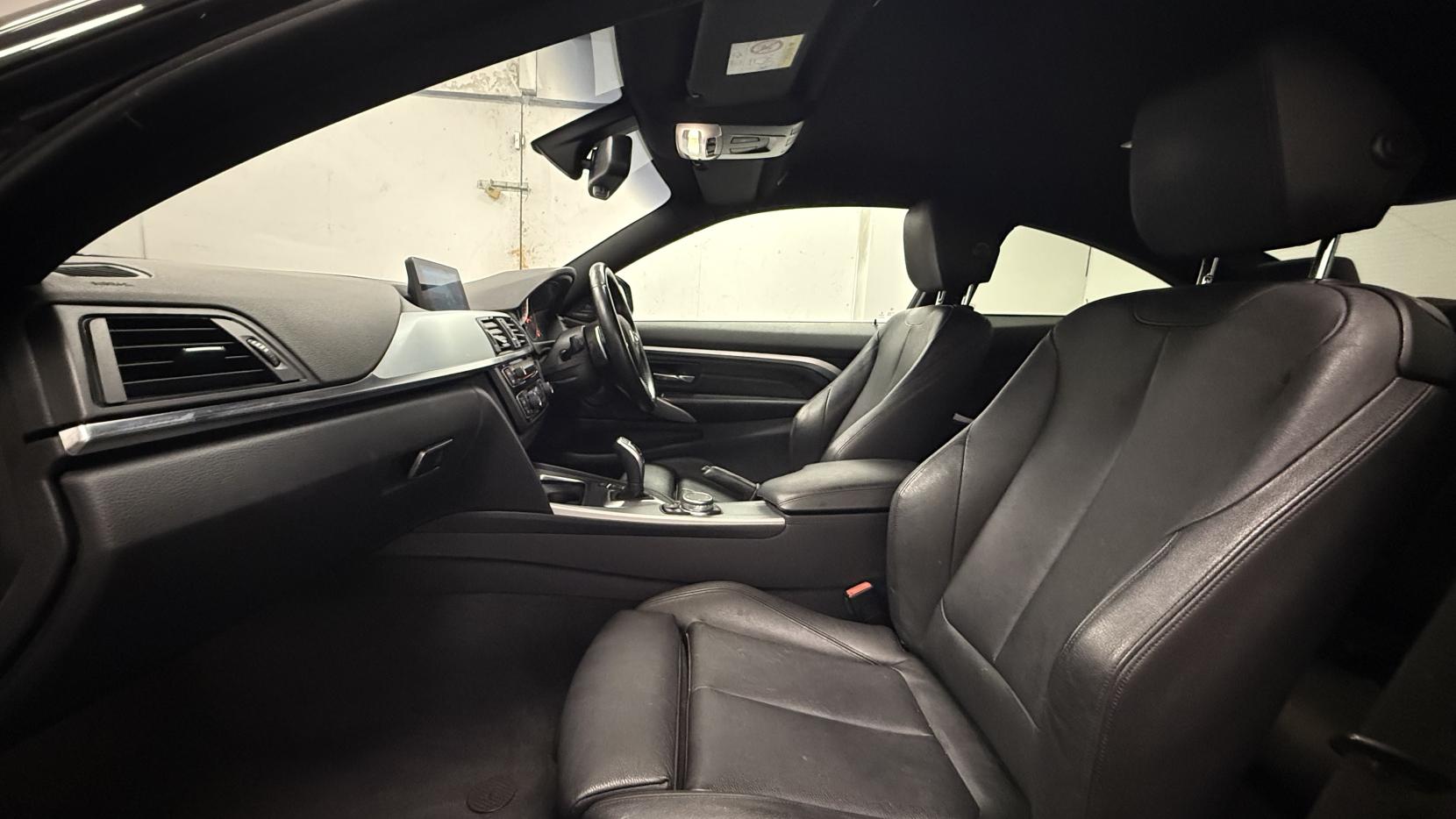 BMW 4 Series 2.0 420i M Sport Coupe 2dr Petrol Auto xDrive Euro 6 (s/s) (184 ps)