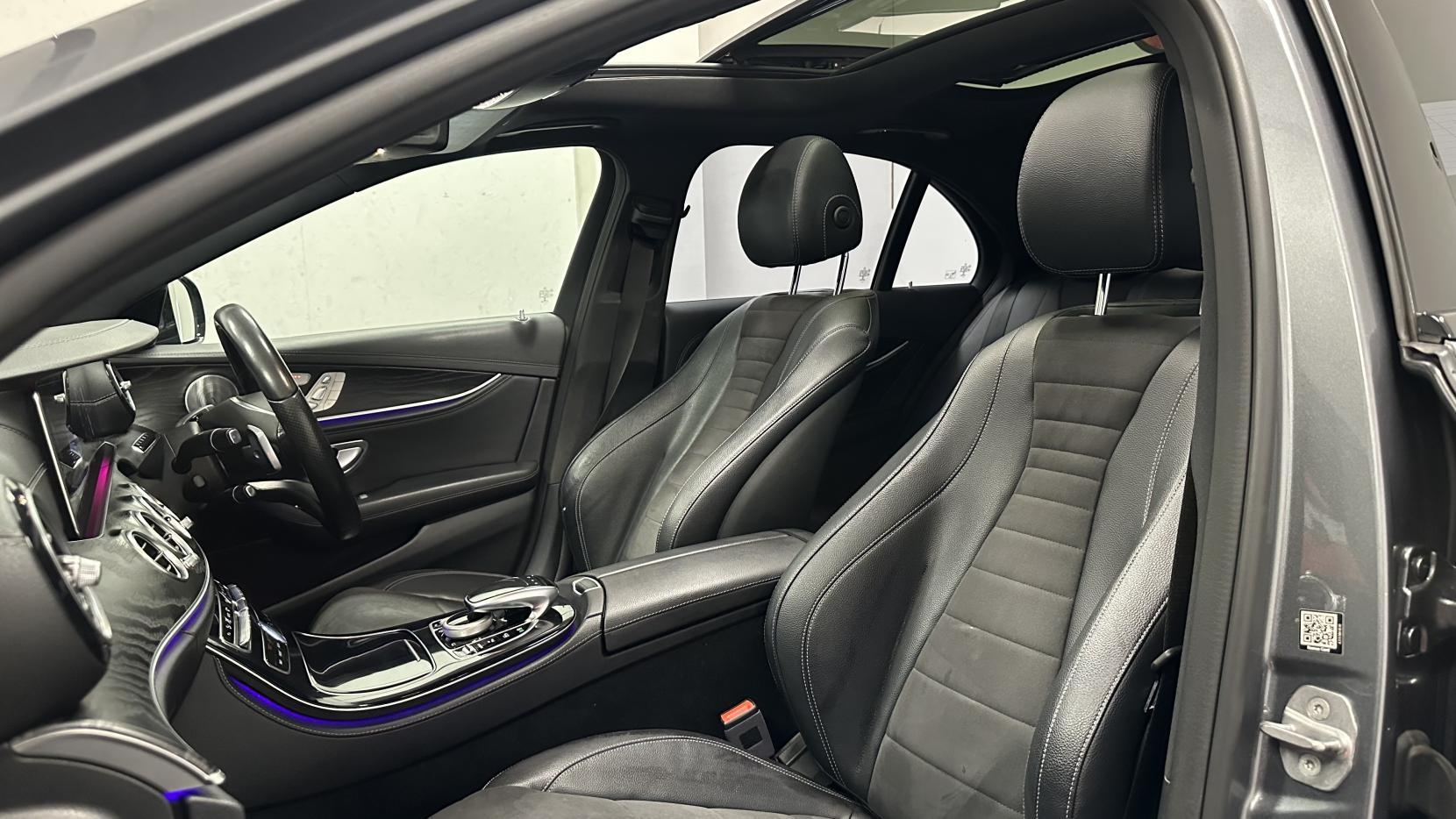 Mercedes-Benz E Class 2.0 E220d AMG Line (Premium Plus) Saloon 4dr Diesel G-Tronic+ 4MATIC Euro 6 (s/s) (194 ps)