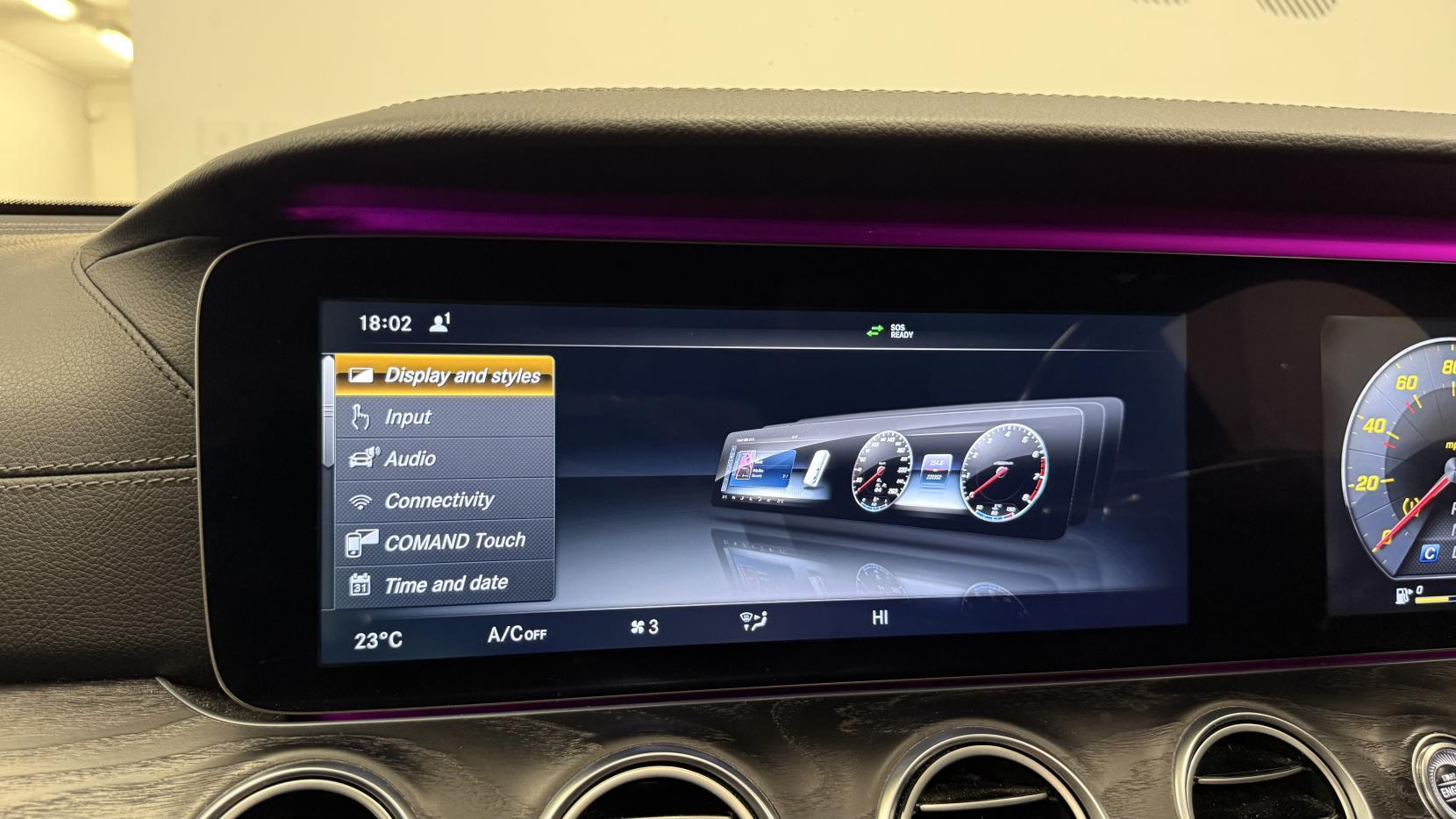 Mercedes-Benz E Class 2.0 E220d AMG Line (Premium Plus) Saloon 4dr Diesel G-Tronic+ 4MATIC Euro 6 (s/s) (194 ps)