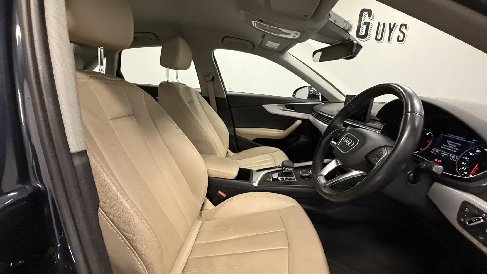 Audi A4 2.0 TDI ultra SE Saloon 4dr Diesel S Tronic Euro 6 (s/s) (150 ps)