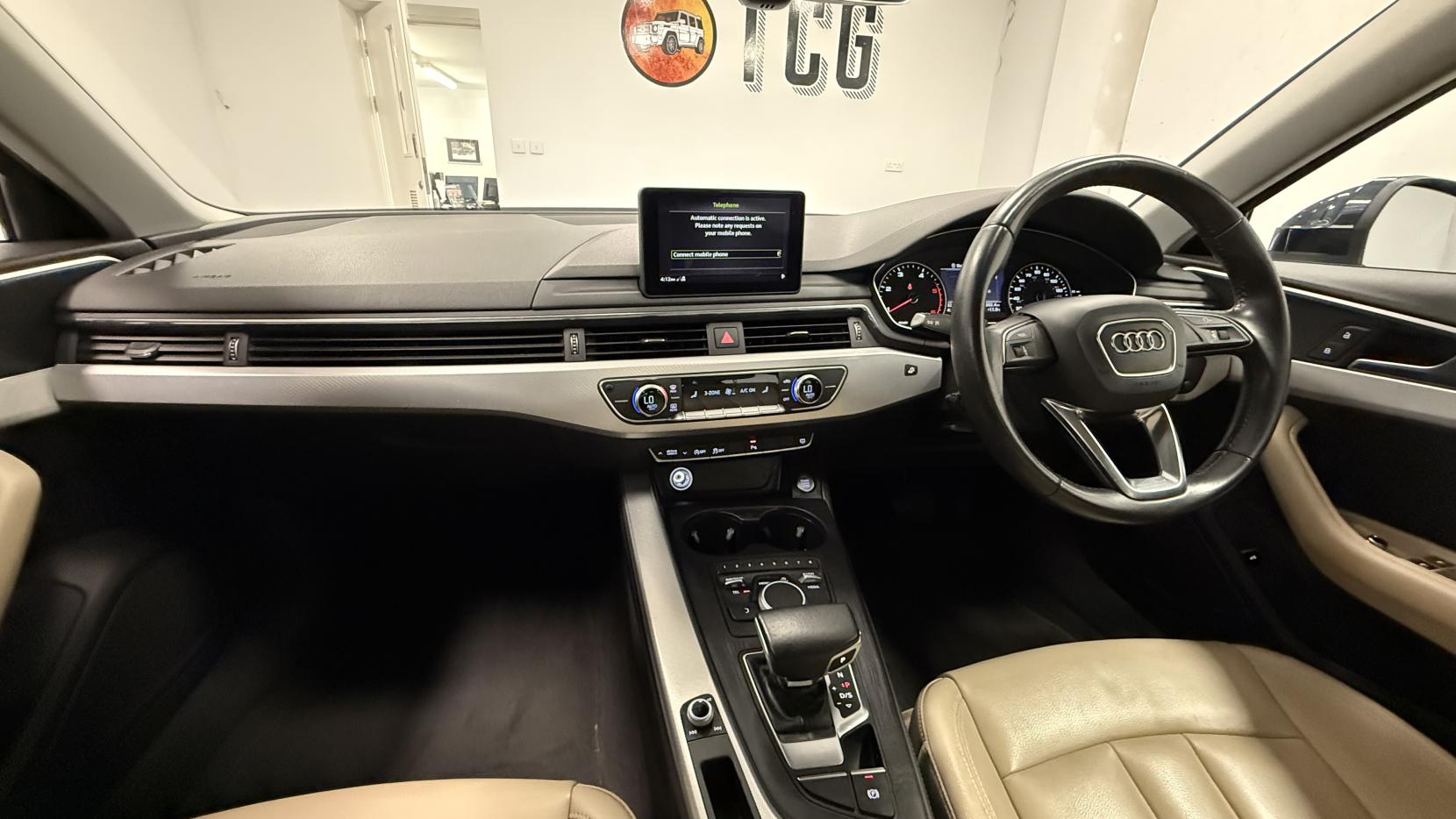 Audi A4 2.0 TDI ultra SE Saloon 4dr Diesel S Tronic Euro 6 (s/s) (150 ps)