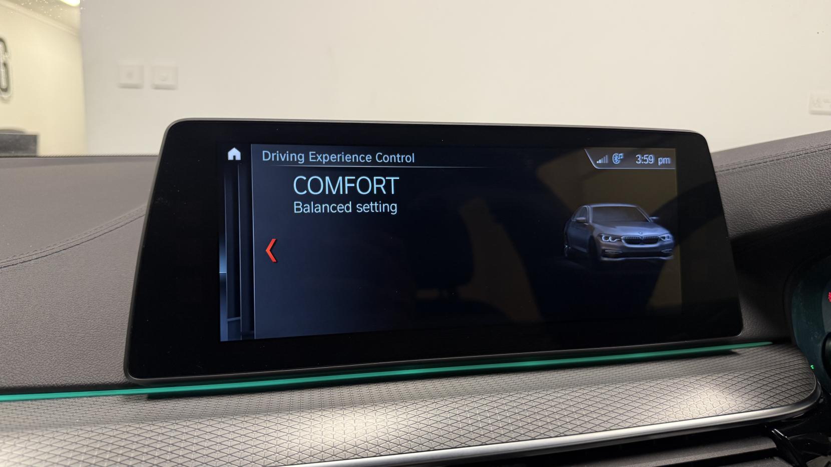 BMW 5 Series 3.0 540i M Sport Saloon 4dr Petrol Auto xDrive Euro 6 (s/s) (340 ps)