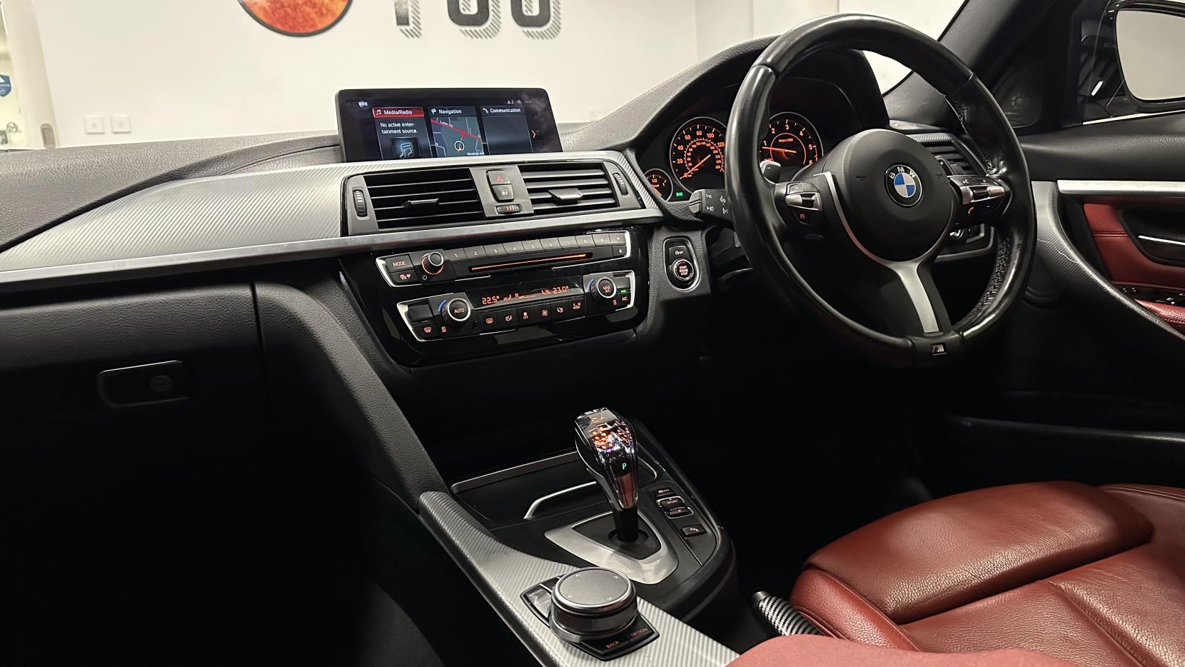 BMW 3 Series 3.0 330d M Sport Shadow Edition Saloon 4dr Diesel Auto xDrive Euro 6 (s/s) (258 ps)