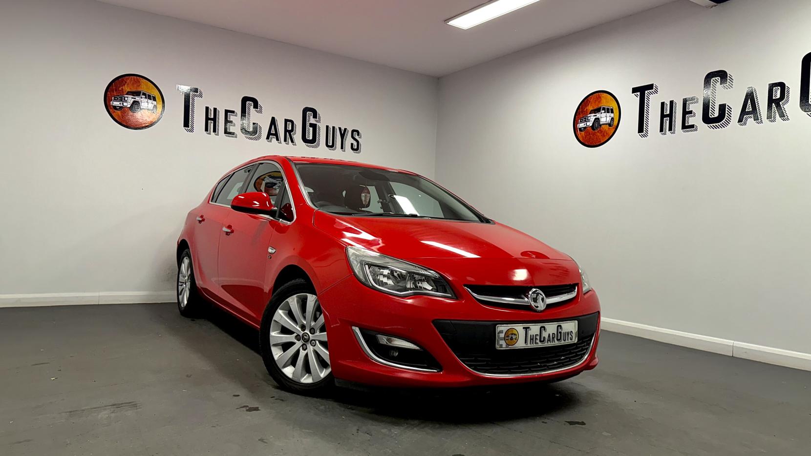 Vauxhall Astra 1.6 16v Elite Hatchback 5dr Petrol Auto Euro 5 (115 ps)