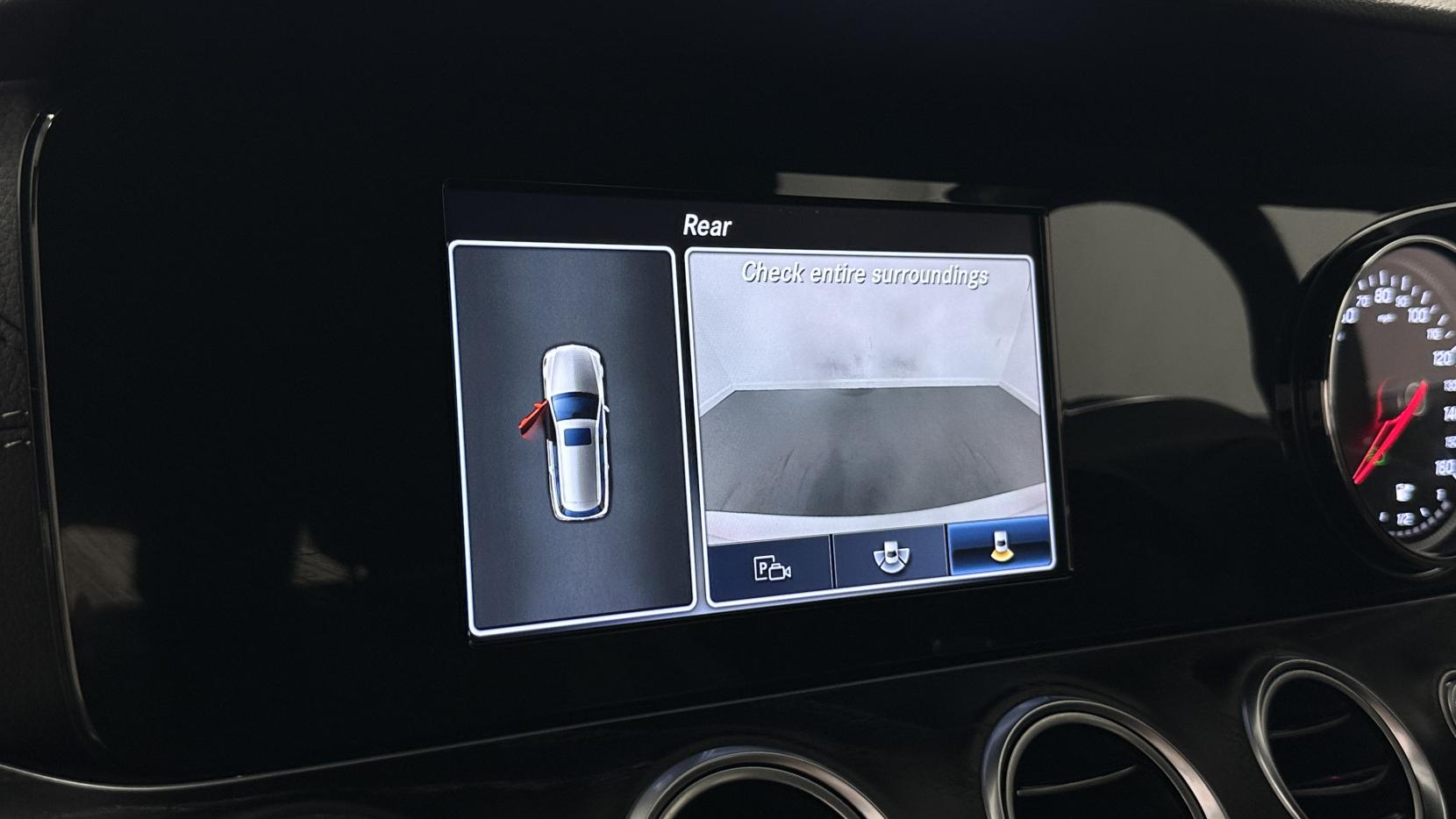 Mercedes-Benz E Class 2.0 E220d AMG Line Estate 5dr Diesel G-Tronic+ Euro 6 (s/s) (194 ps)