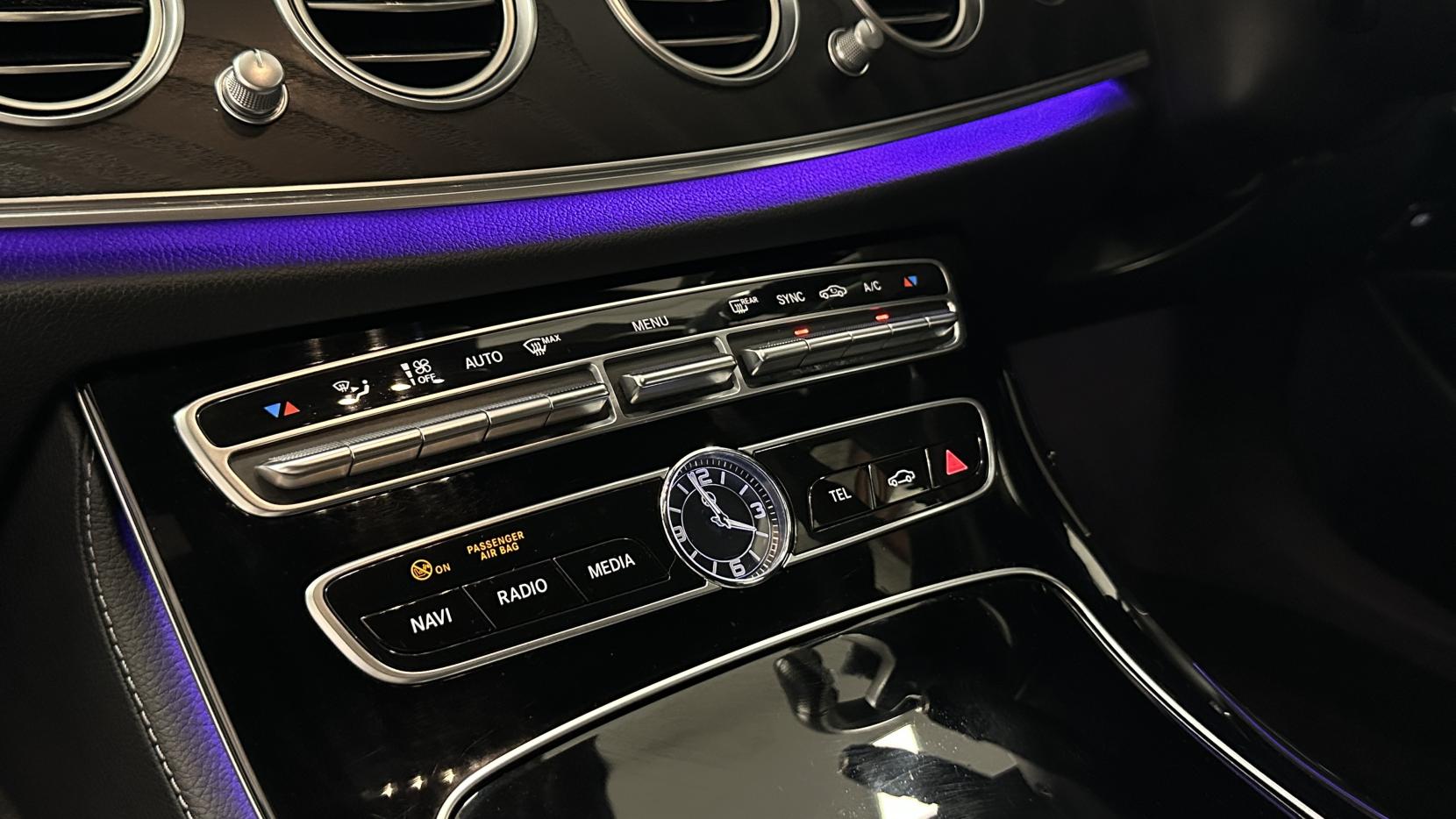 Mercedes-Benz E Class 2.0 E220d AMG Line Estate 5dr Diesel G-Tronic+ Euro 6 (s/s) (194 ps)