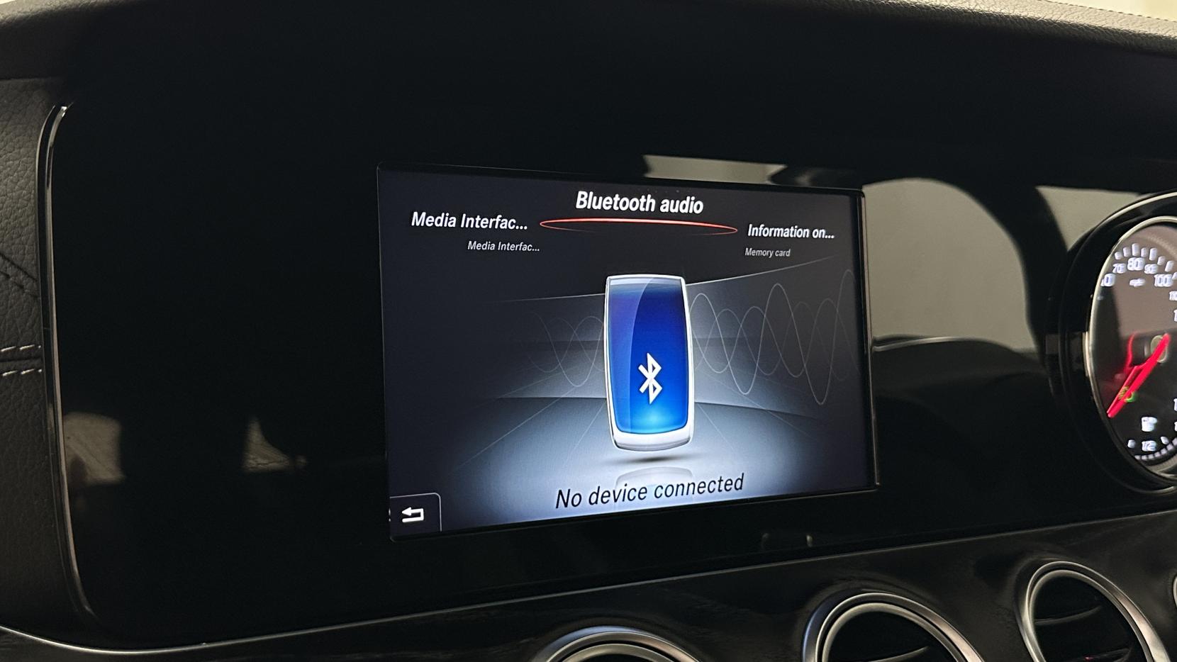 Mercedes-Benz E Class 2.0 E220d AMG Line Estate 5dr Diesel G-Tronic+ Euro 6 (s/s) (194 ps)
