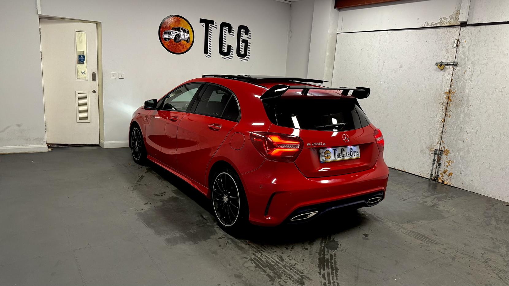 Mercedes-Benz A Class 2.1 A200d AMG Line (Premium Plus) Hatchback 5dr Diesel 7G-DCT Euro 6 (s/s) (136 ps)