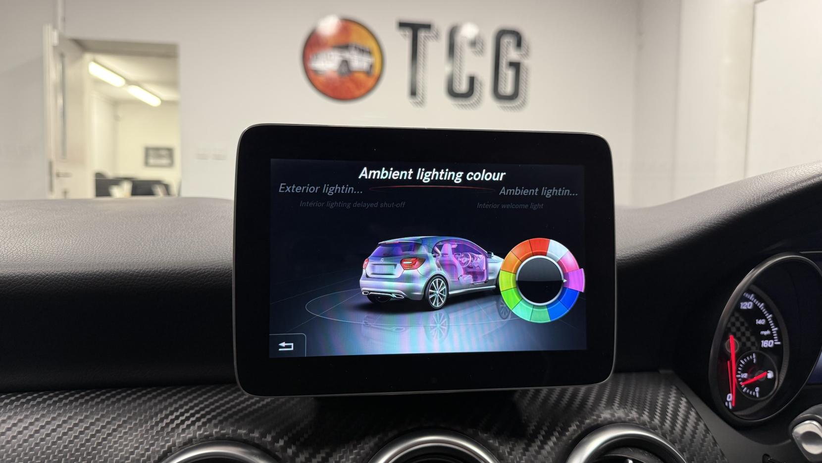 Mercedes-Benz A Class 2.1 A200d AMG Line (Premium Plus) Hatchback 5dr Diesel 7G-DCT Euro 6 (s/s) (136 ps)