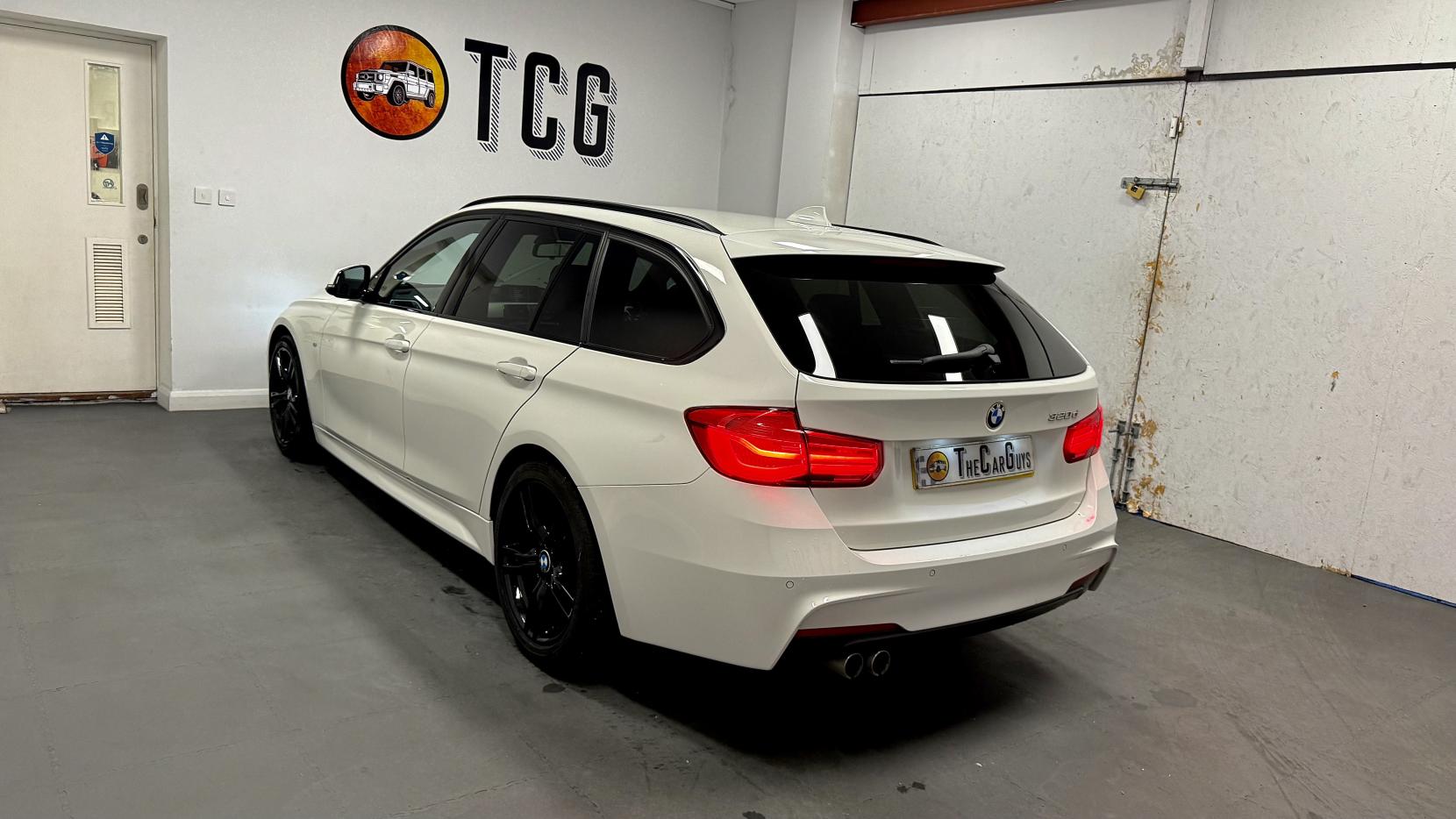 BMW 3 Series 2.0 320d M Sport Touring 5dr Diesel Auto Euro 6 (s/s) (190 ps)