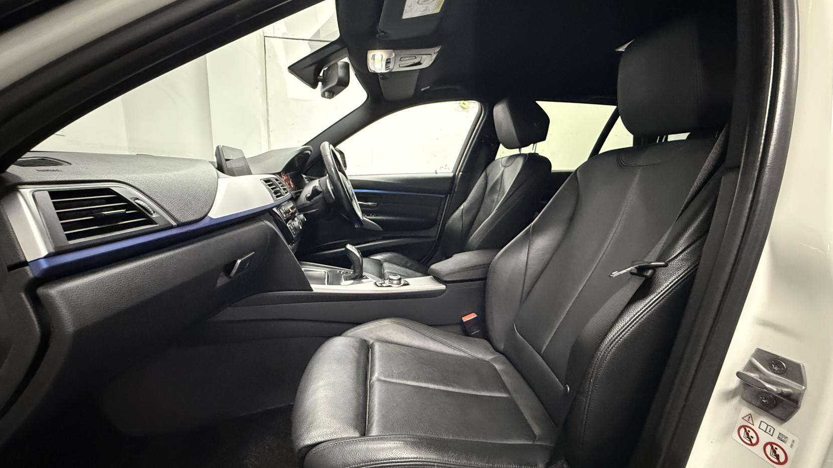 BMW 3 Series 2.0 320d M Sport Touring 5dr Diesel Auto Euro 6 (s/s) (190 ps)