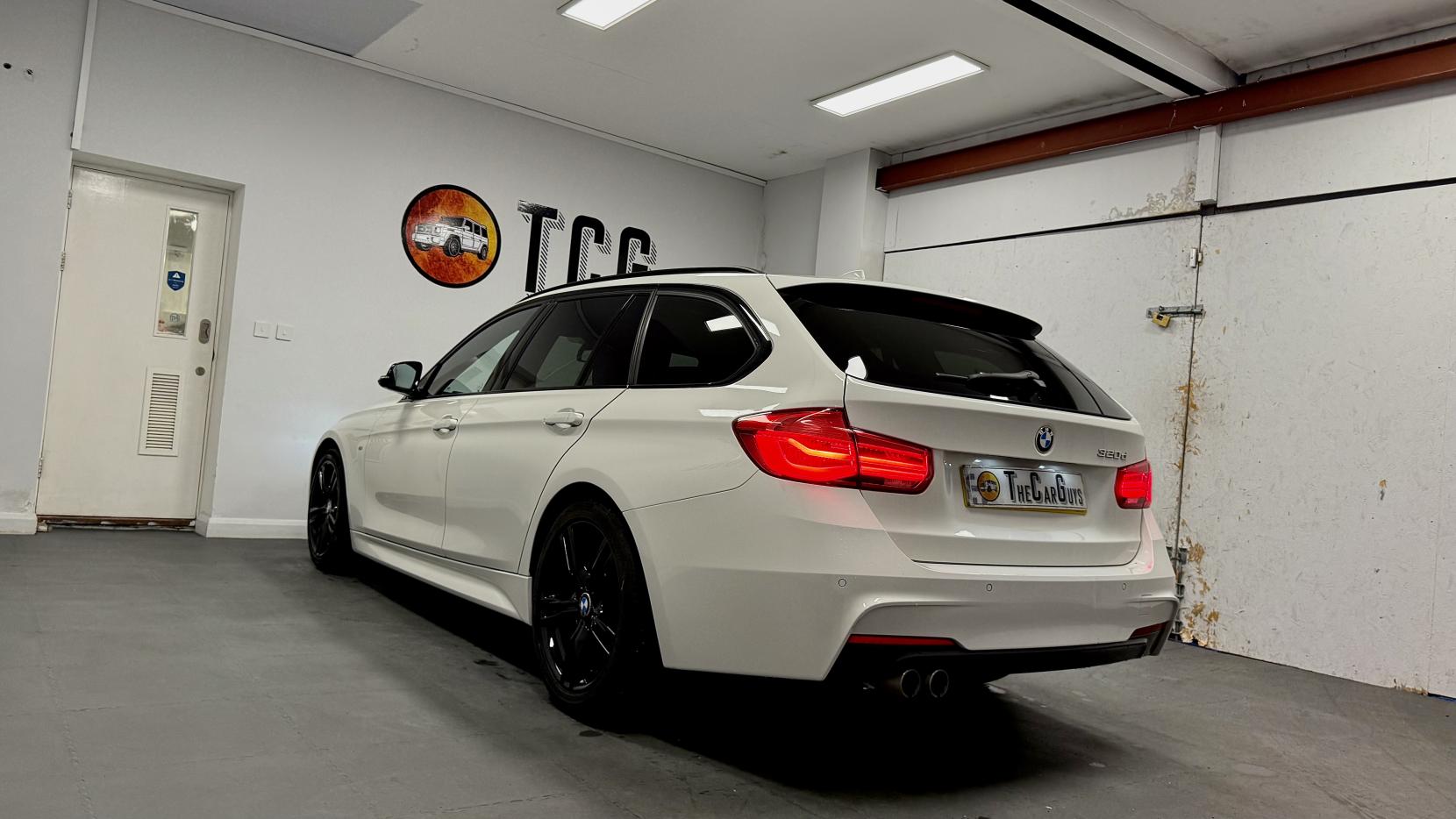 BMW 3 Series 2.0 320d M Sport Touring 5dr Diesel Auto Euro 6 (s/s) (190 ps)
