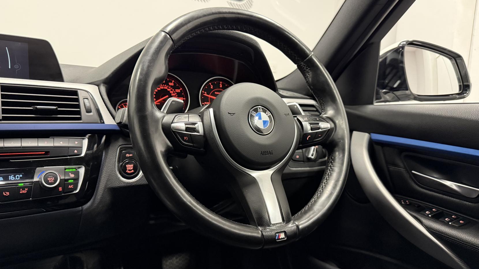 BMW 3 Series 2.0 320d M Sport Touring 5dr Diesel Auto Euro 6 (s/s) (190 ps)